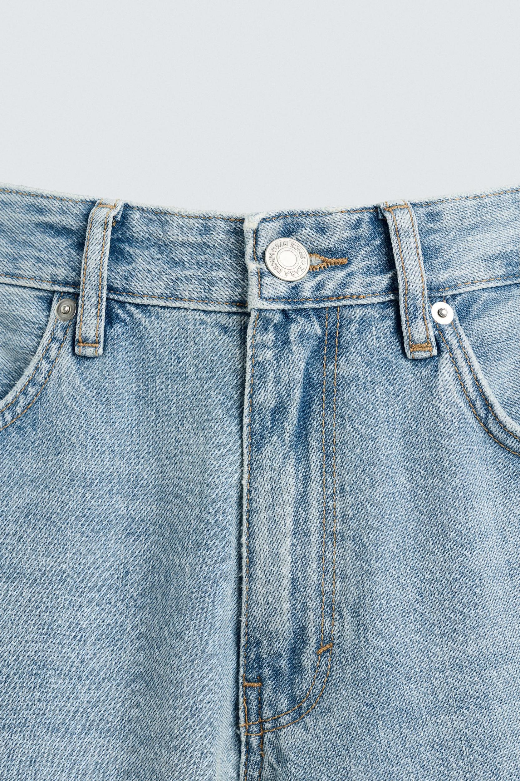 SLIM TAPERED FIT JEANS Product Image