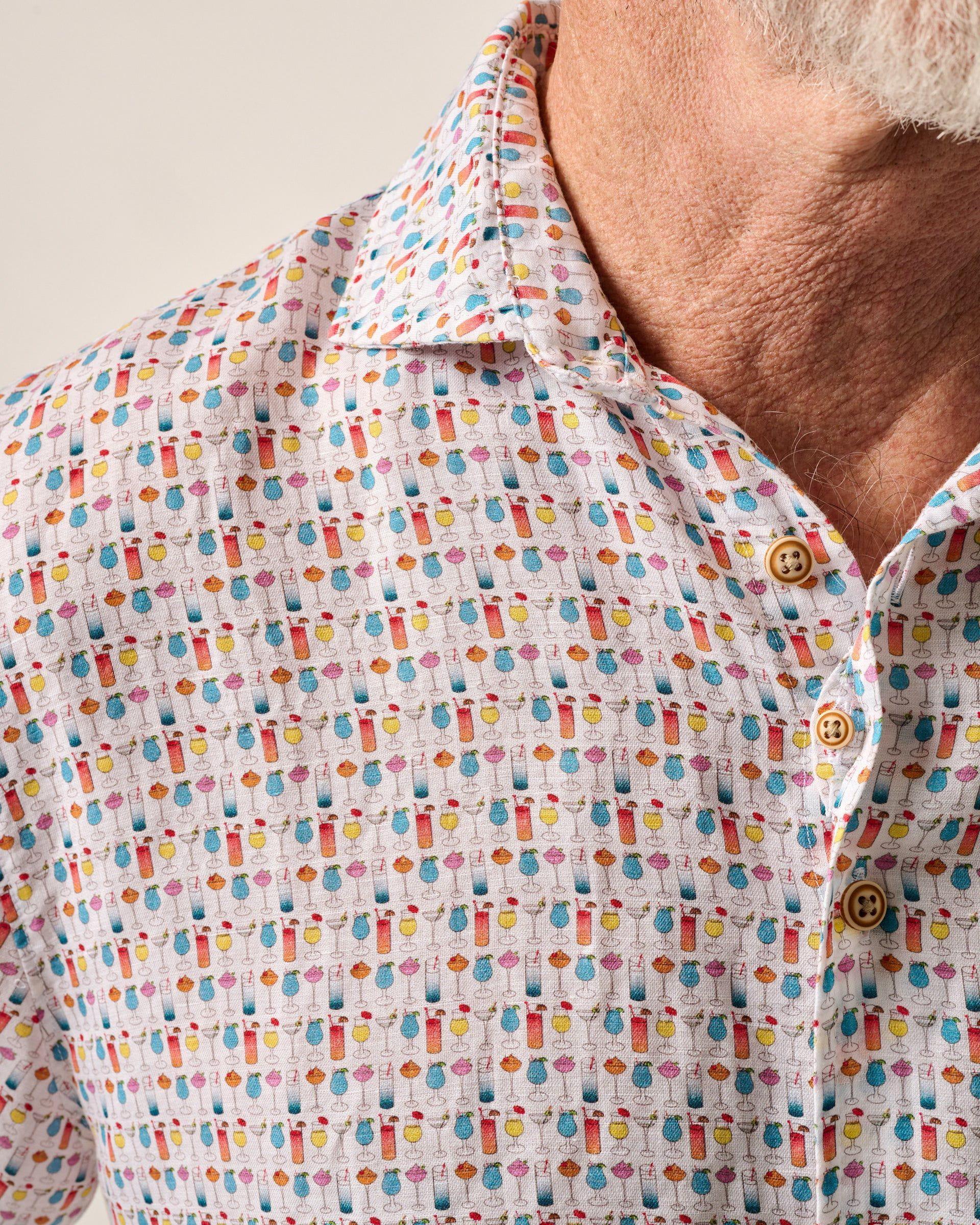 Short Sleeve Hangin' Out Linen Button Up Shirt - 5 O' Clock Somewhere Male Product Image