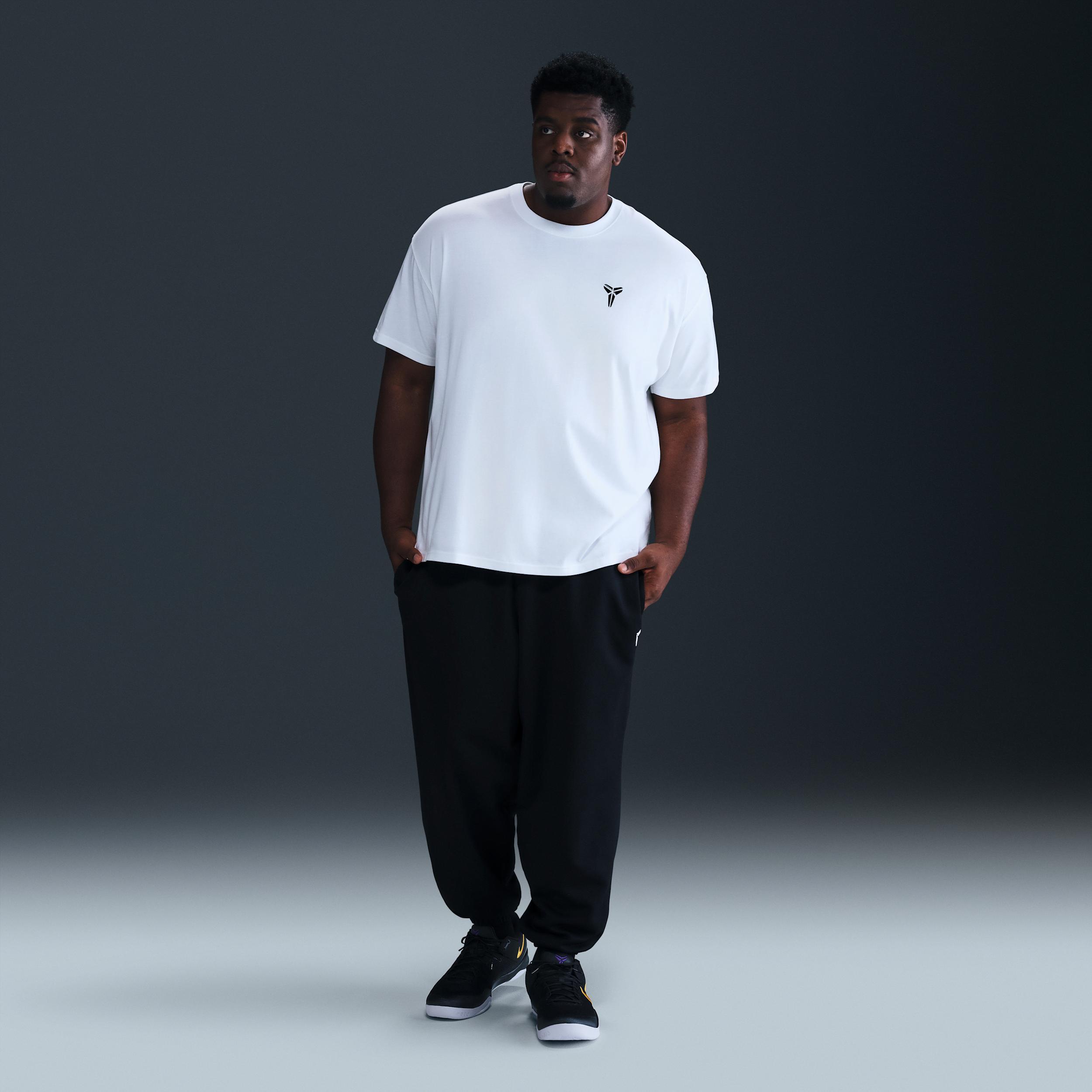 Nike Men's Kobe Basketball T-Shirt Product Image