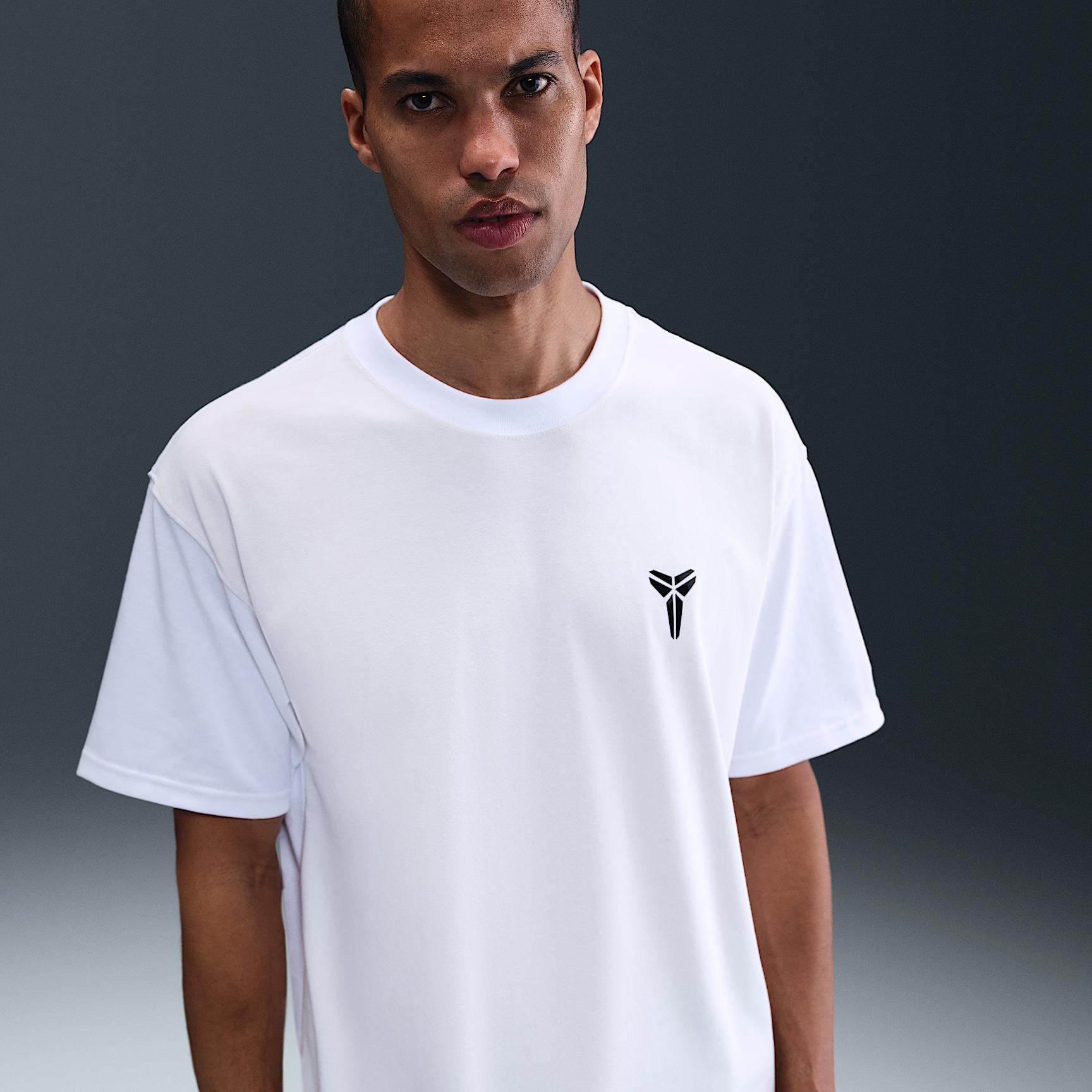 Kobe Men's Dri-FIT Basketball T-Shirt Product Image