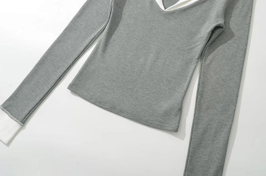 Mock Two-Piece Long-Sleeve Two Tone Collared Top Product Image