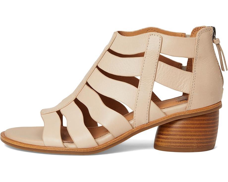 Women's Sofft Carmen Product Image