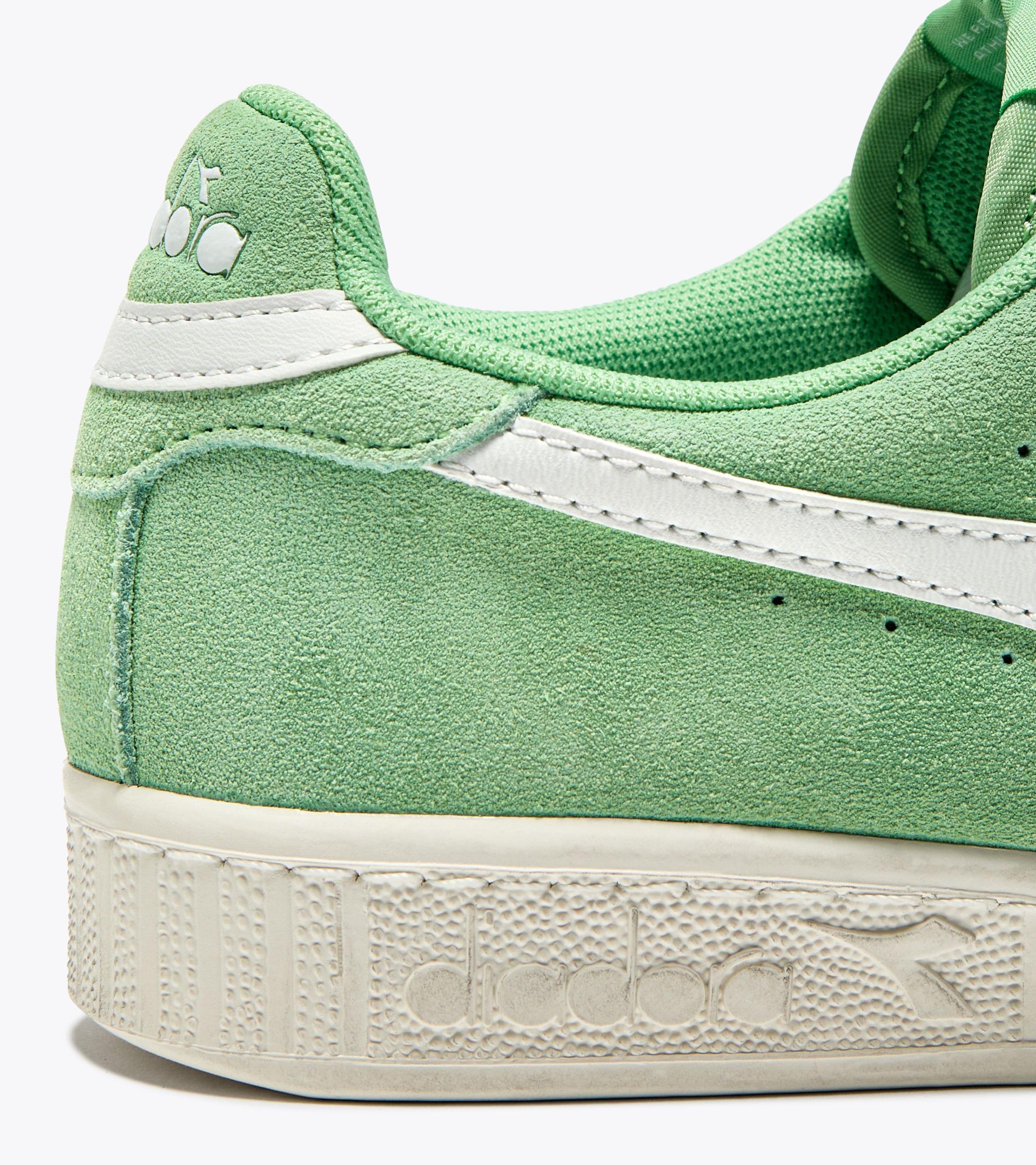 GAME L LOW SUEDE WAXED Product Image