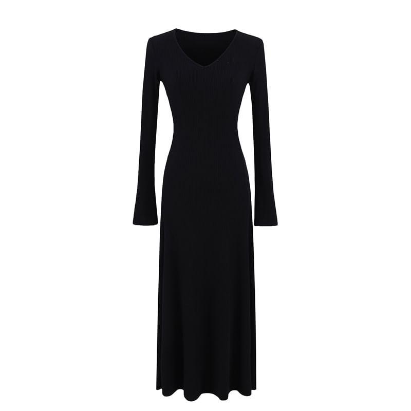 Long Sleeve V-Neck Plain Ribbed Maxi A-Line Dress Product Image