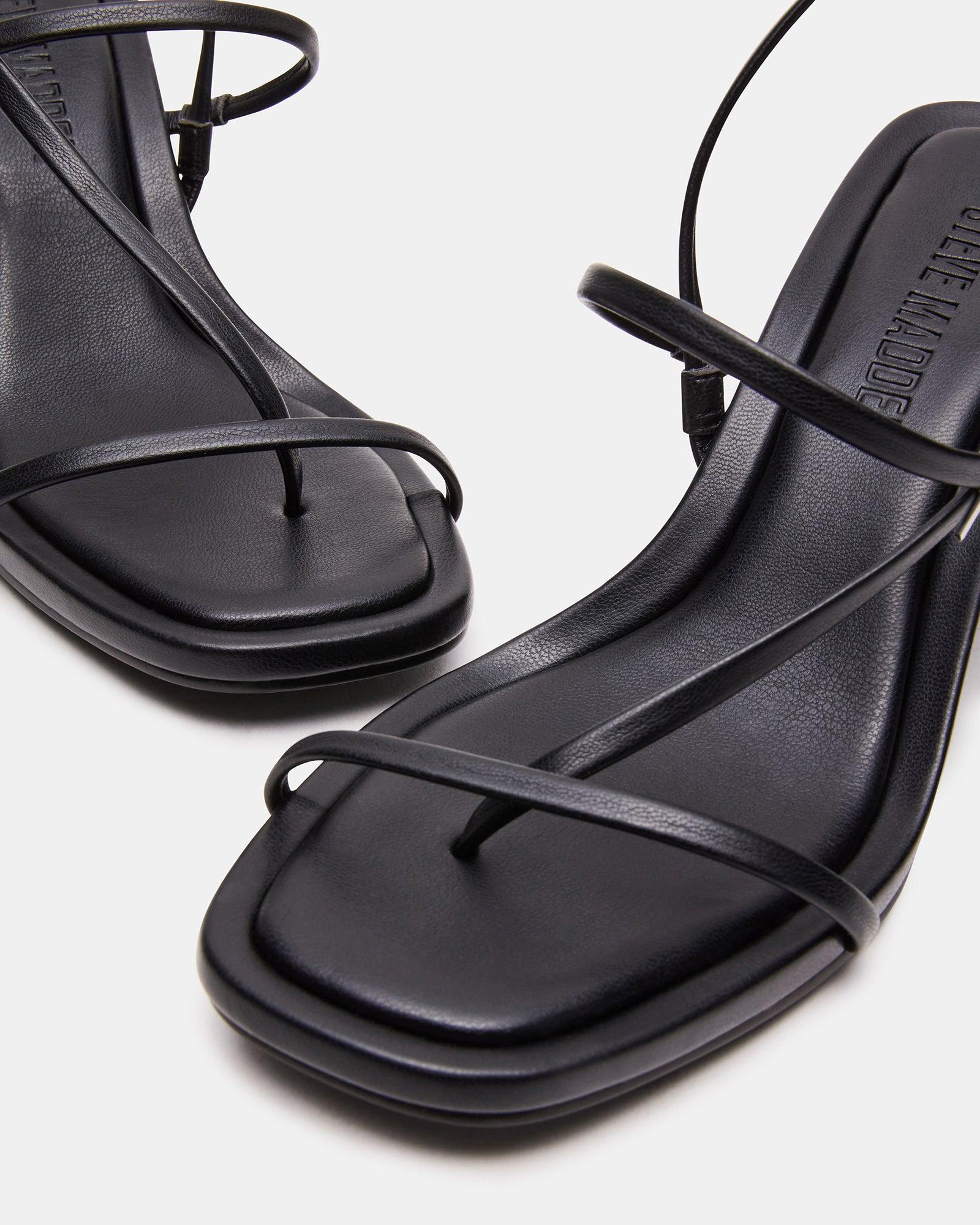 DIORA BLACK Female Product Image