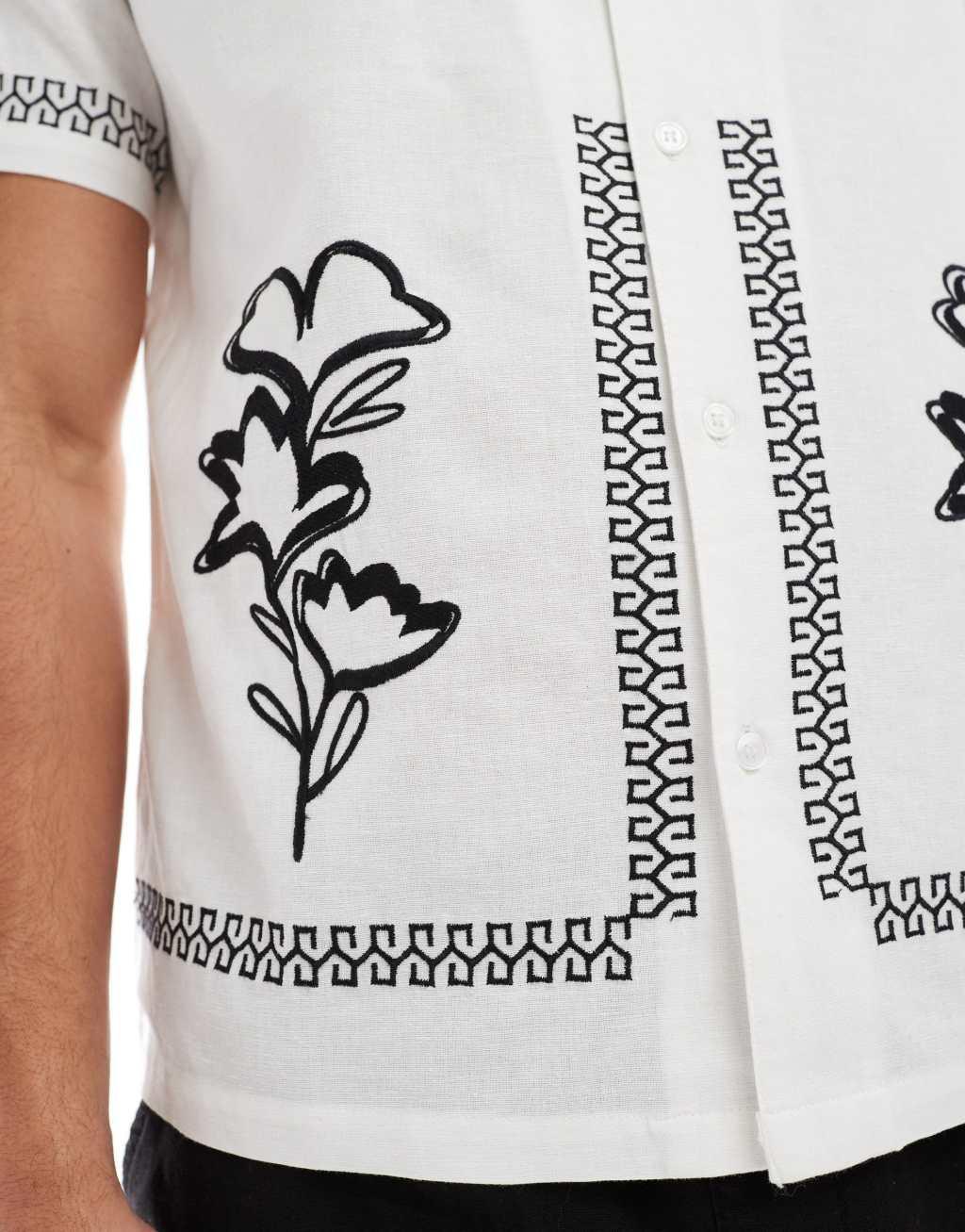 Aray embroidered resort beach shirt in white Product Image