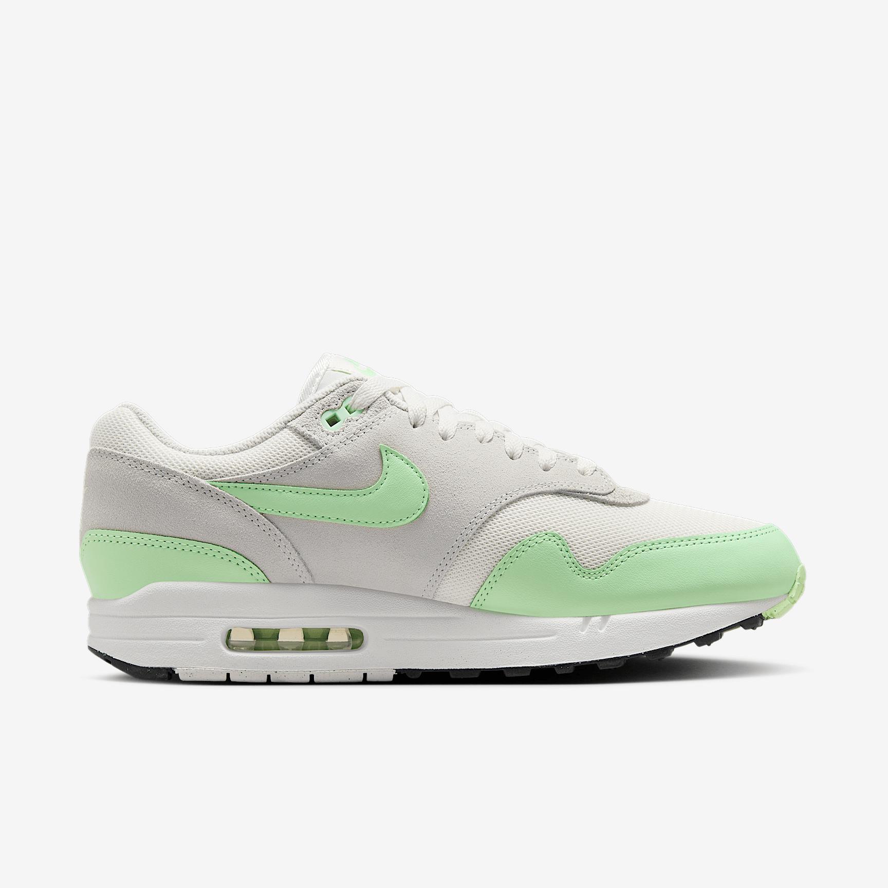 Nike Men's Air Max 1 Essential Shoes Product Image