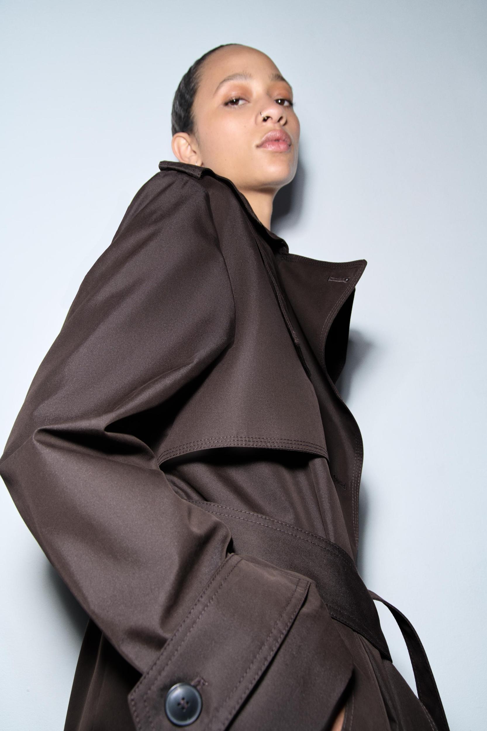 WATER REPELLENT TRENCH ZW COLLECTION Product Image