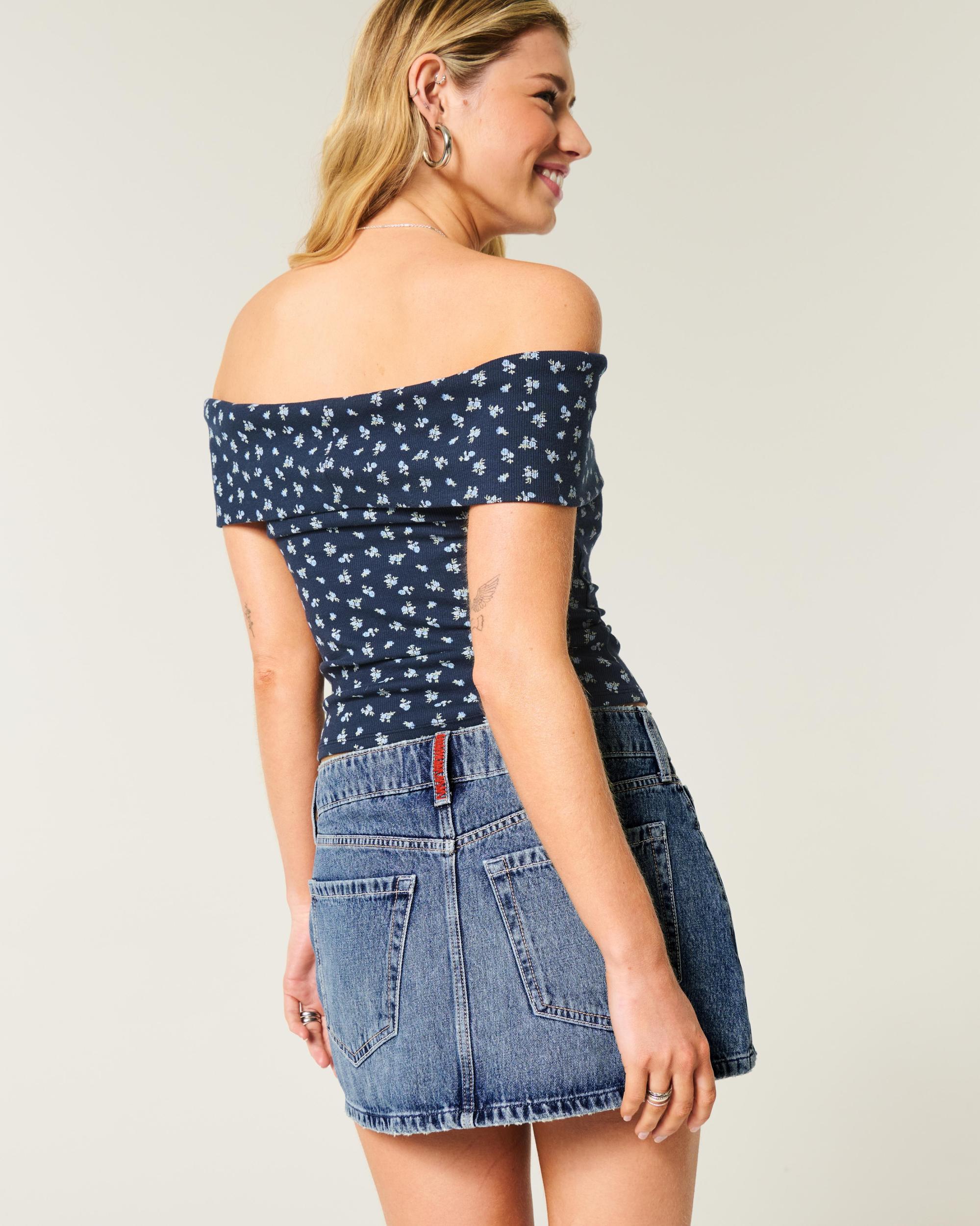 Low-Rise Light Wash Denim Mini Skort Product Image