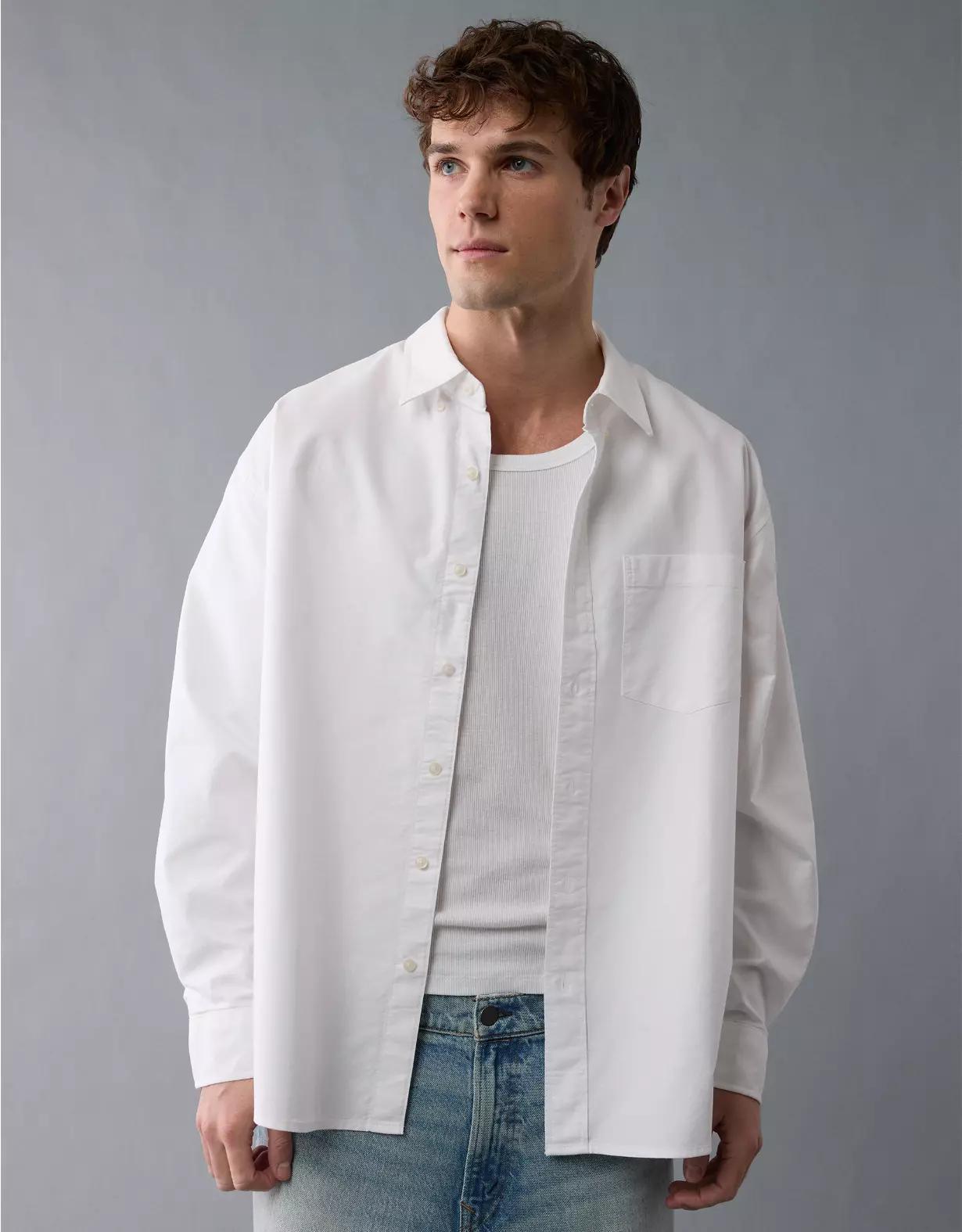 AE Everyday Relaxed Oxford Button-Up Shirt Product Image