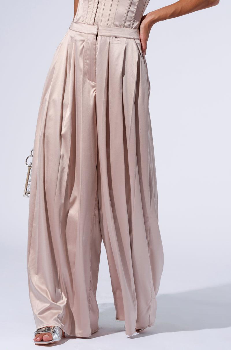 TAKE IT EASY TROUSER Product Image