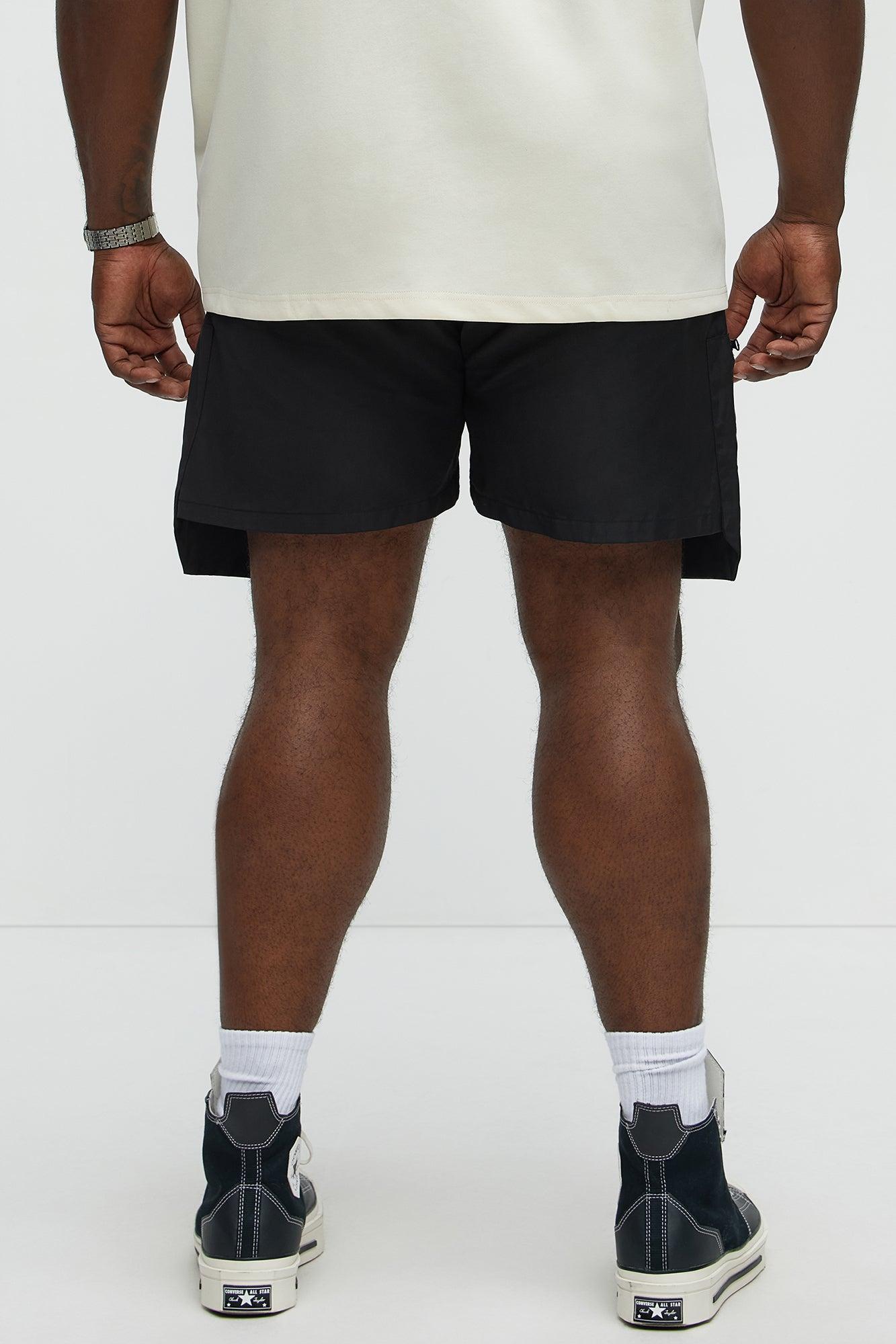 Cargo Pockets Relaxed Drawstring Shorts - Black Product Image