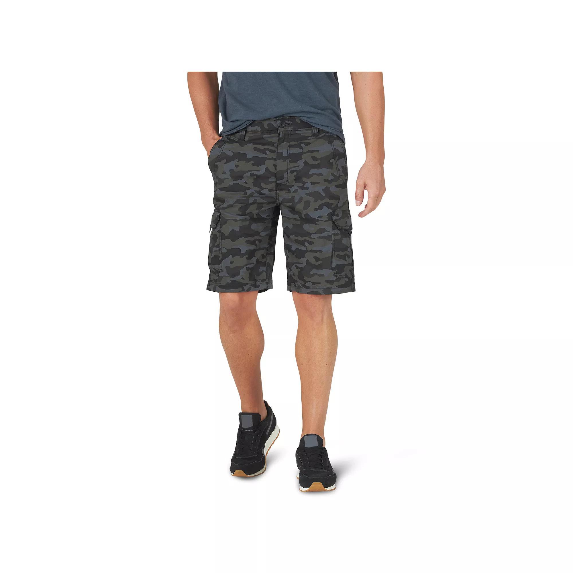 Big & Tall Lee Extreme Motion Crossroad Relaxed-Fit Cargo Shorts, Men's, Size: 44, Black Camo Product Image