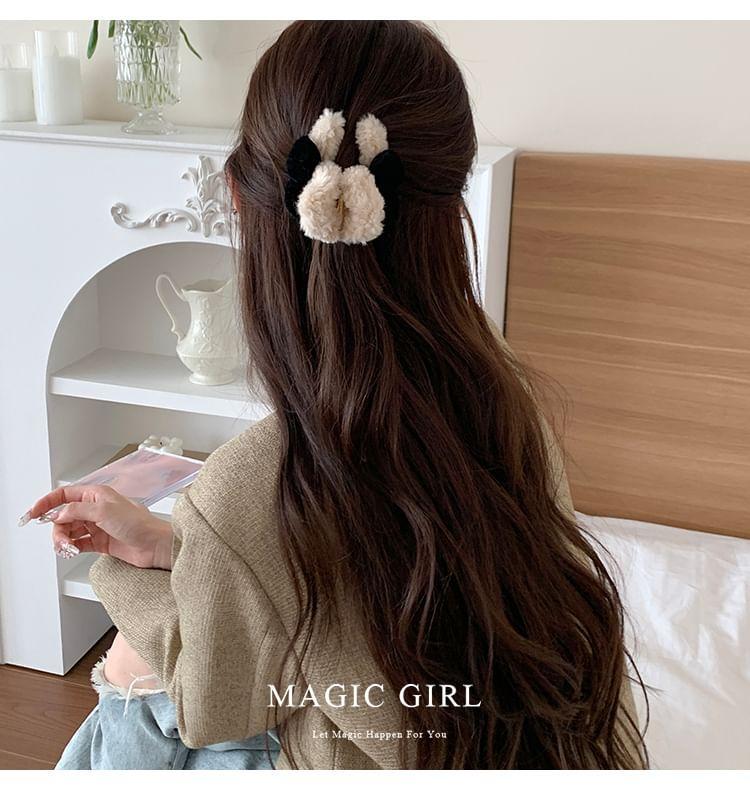 Bow Fluffy Hair Claw Product Image