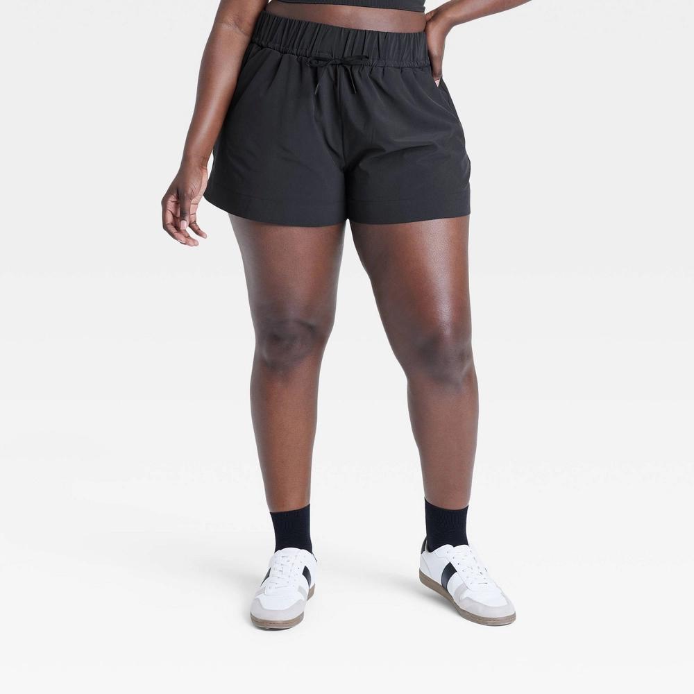 Womens Active Light High-Rise Wide Leg Lifestyle Shorts 3.5 - All In Motion Black XXL: Moisture Wicking, Quick Dry Product Image