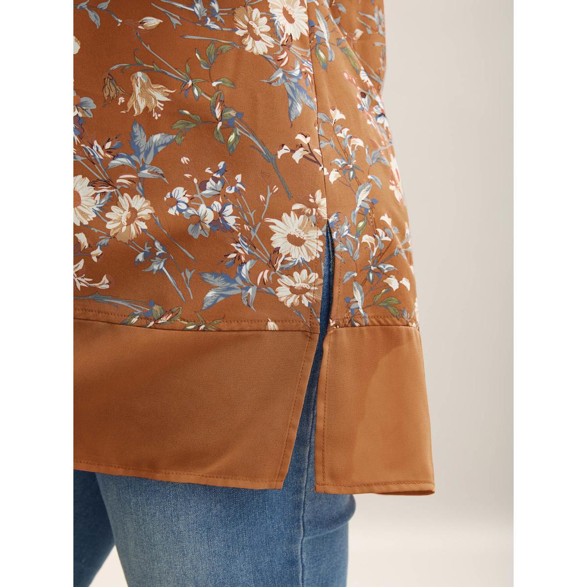 Plus Size Browncoffeecolor Garden Print Spliced V-Neck Blouse Women Elegant Short sleeve V-neck Everyday Blouses BloomChic 26/4X Product Image