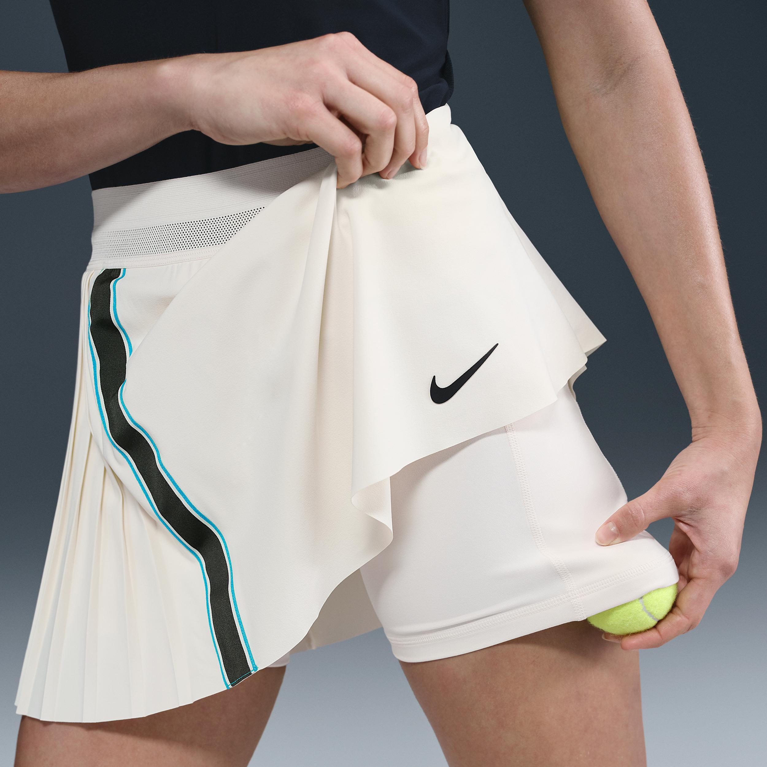 NikeCourt Slam Women's Dri-FIT Tennis Skirt Product Image