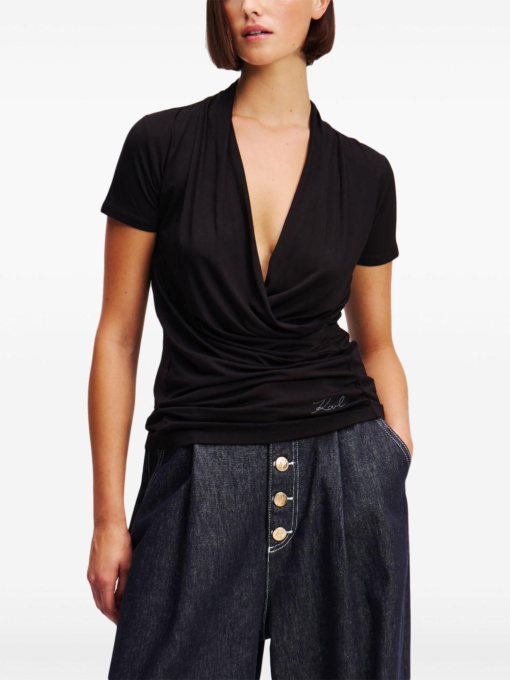 V-neck T-shirt Product Image