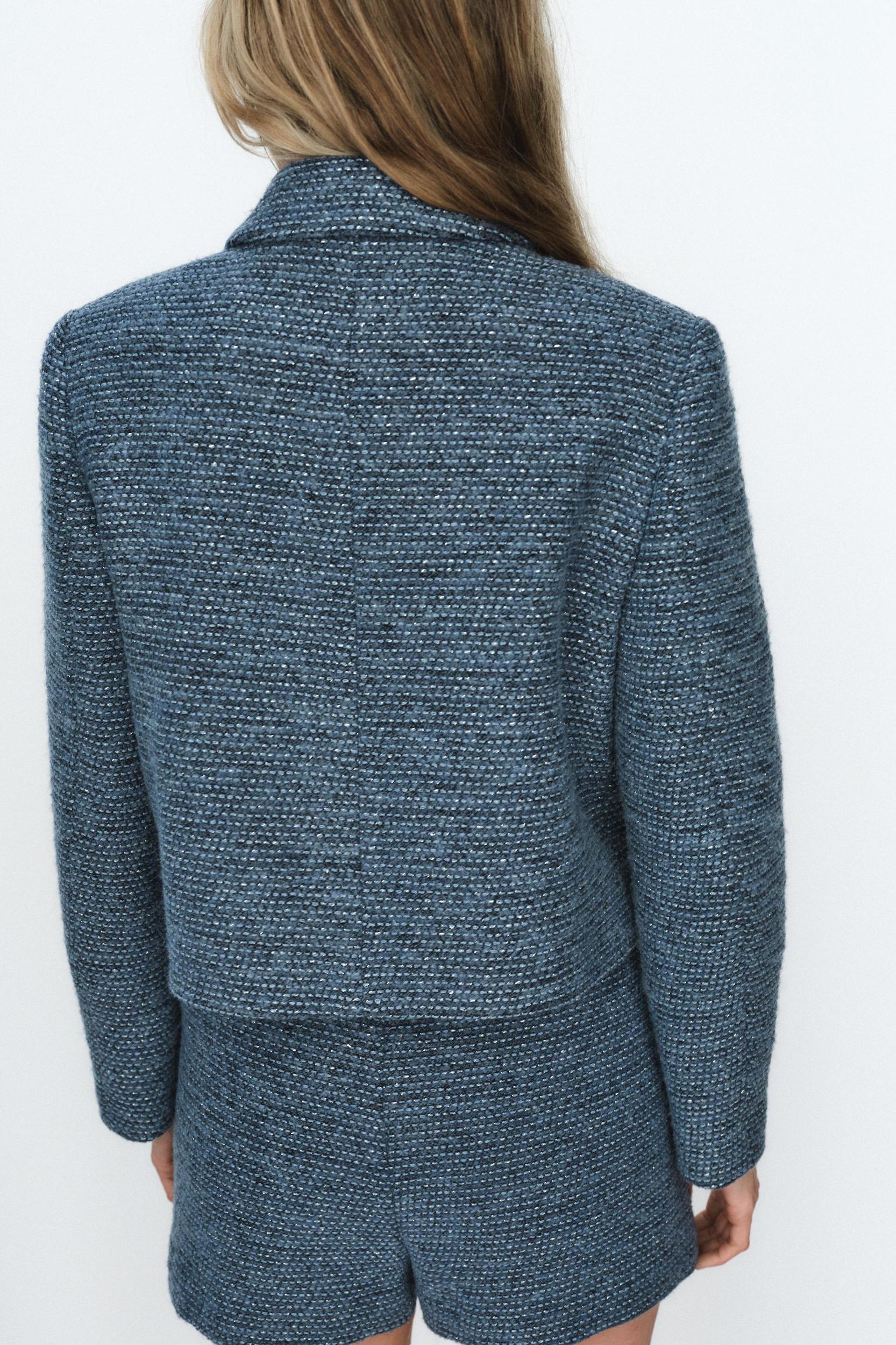 BOUCLÉ SKORT Product Image