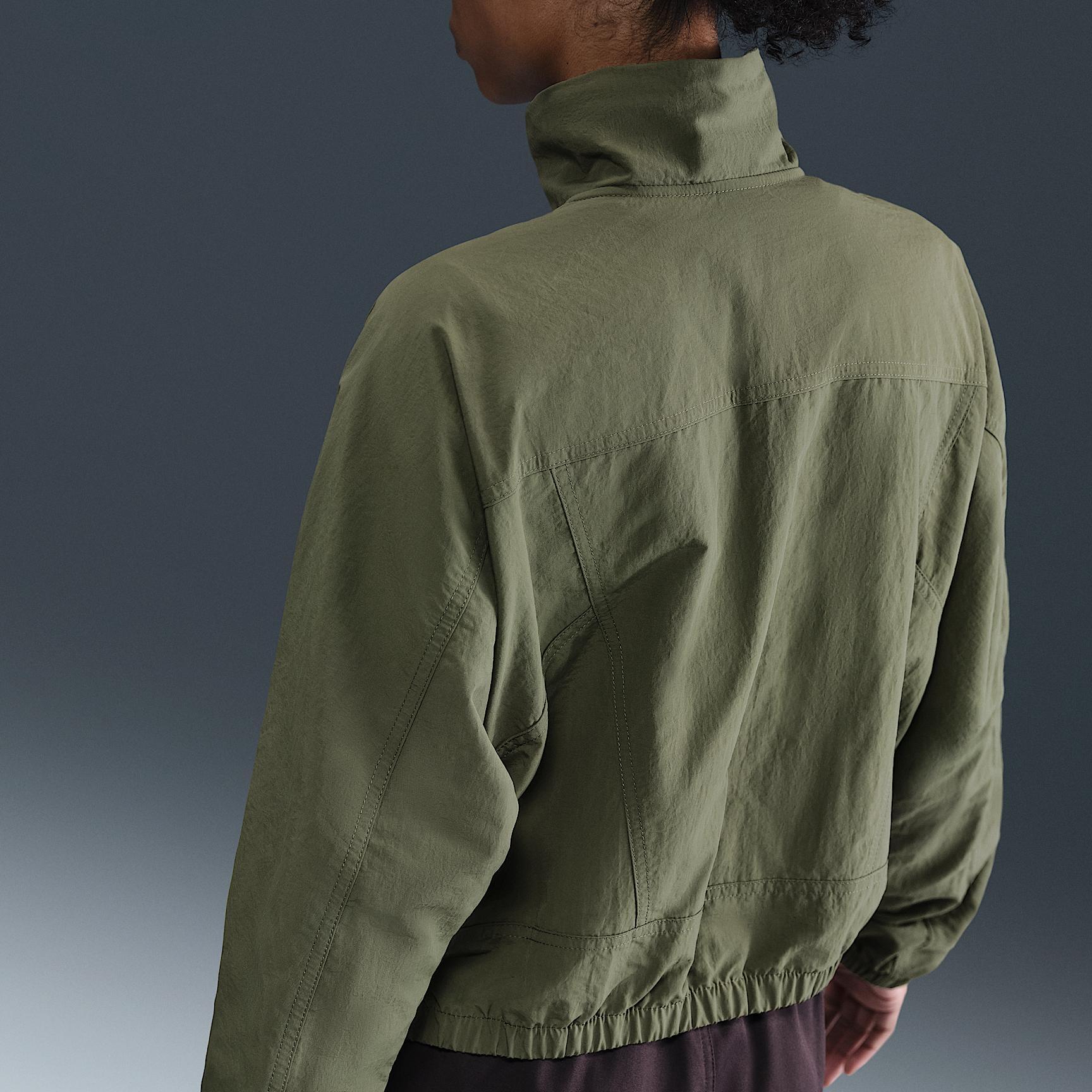 Nike Sportswear Everything Wovens Women's Oversized Repel UV Protection Jacket Product Image