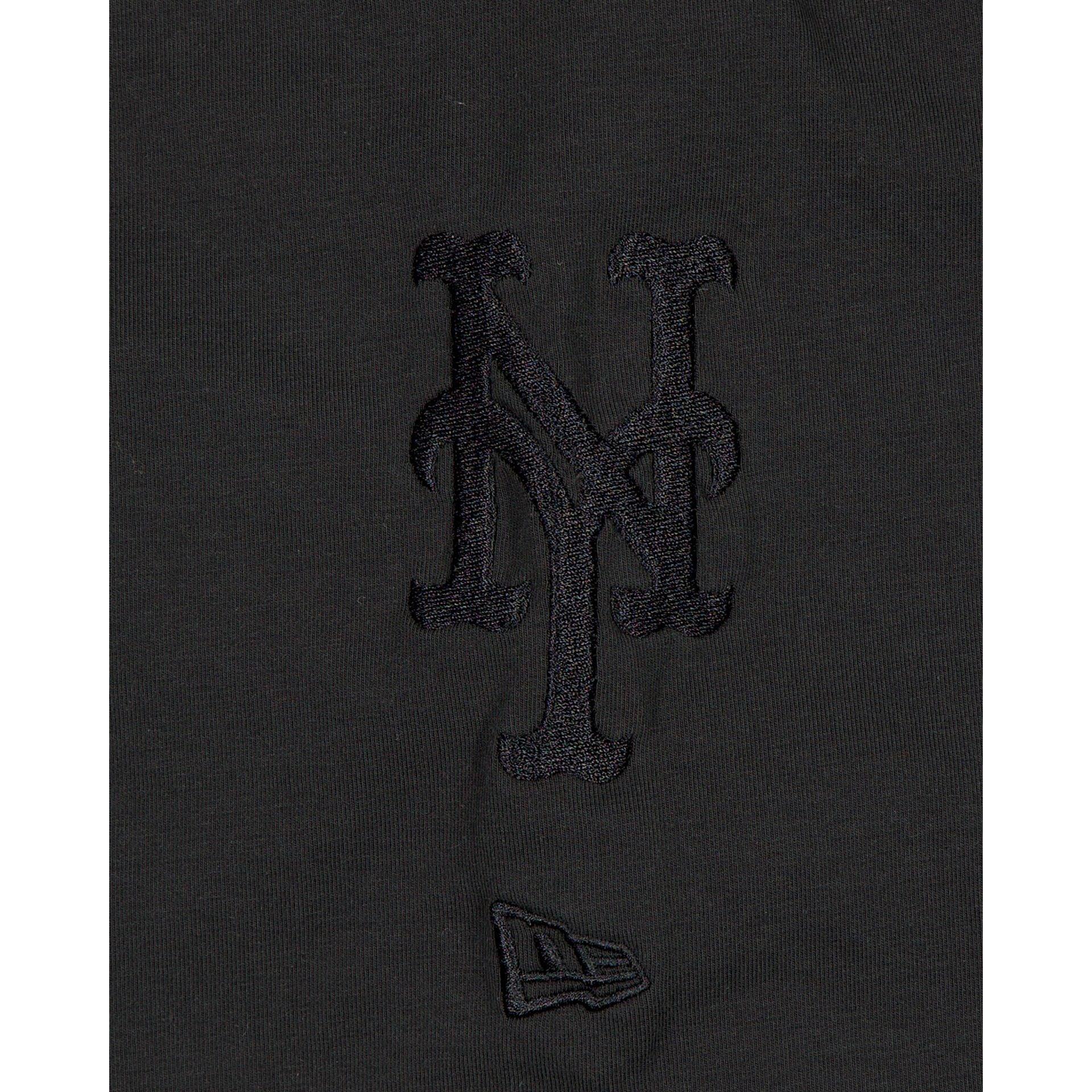 Houston Astros Black on Black Logo Select Hoodie Male Product Image