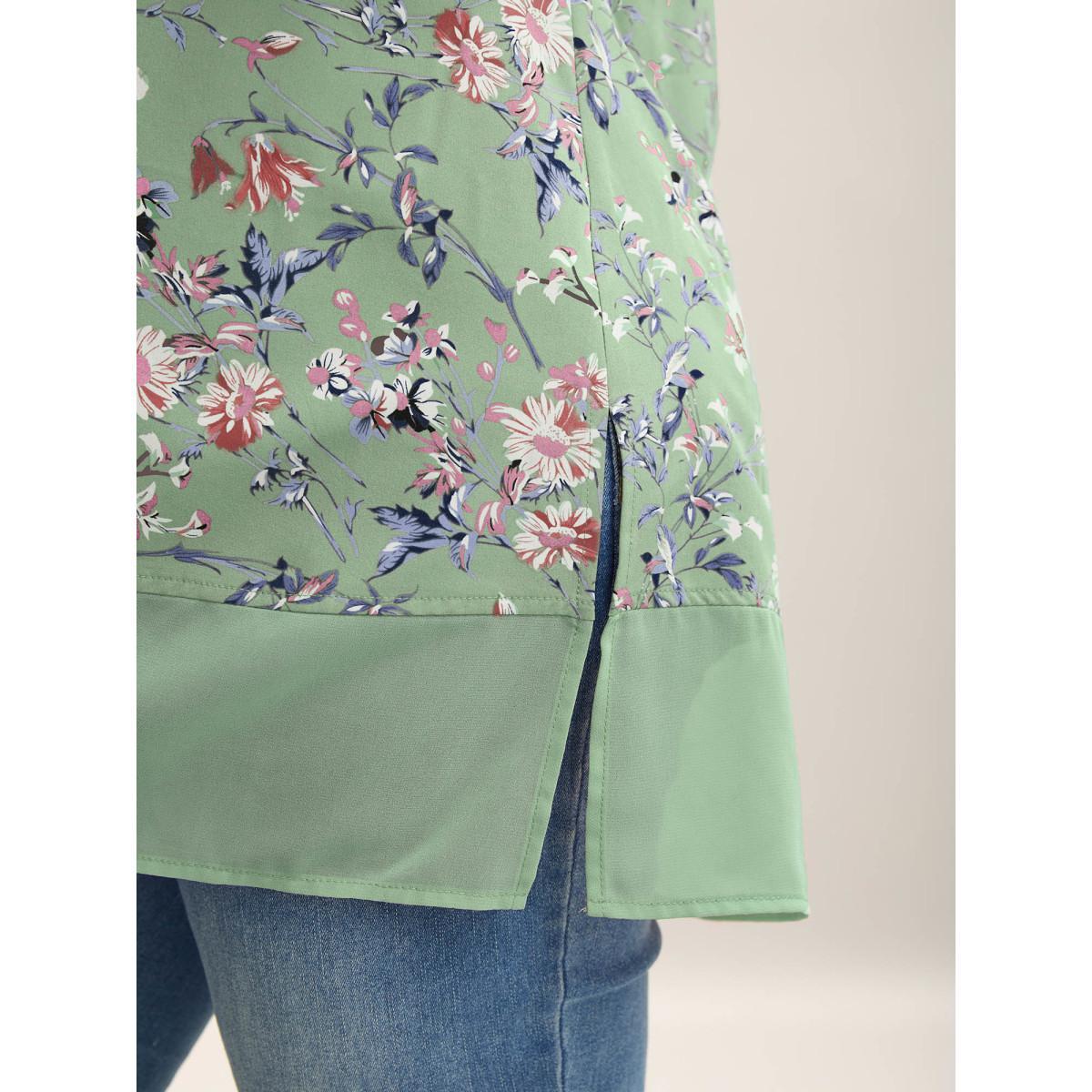 Plus Size Greenbean Garden Print Spliced V-Neck Blouse Women Elegant Short sleeve V-neck Everyday Blouses BloomChic 10/M Product Image
