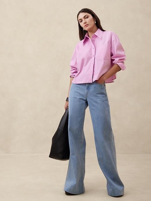The Boxy Crop Shirt Product Image