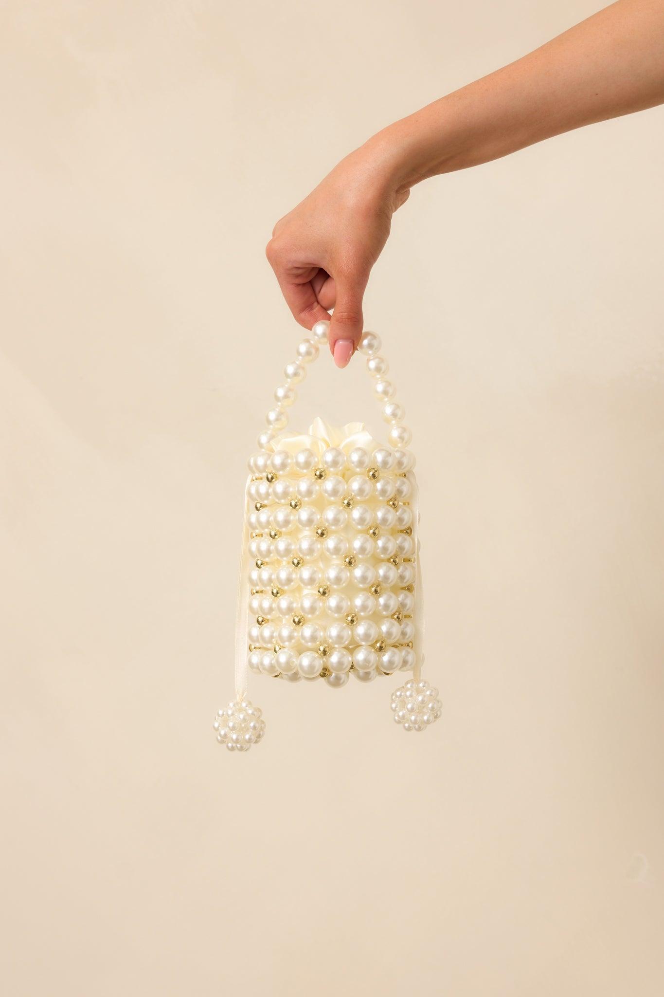 So Chic Ivory Faux Pearl Beaded Handbag Product Image