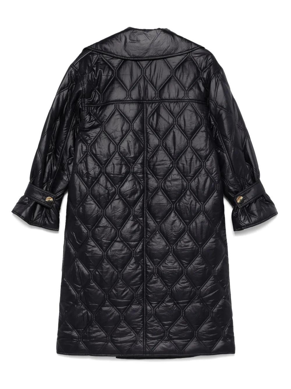 quilted coat Product Image