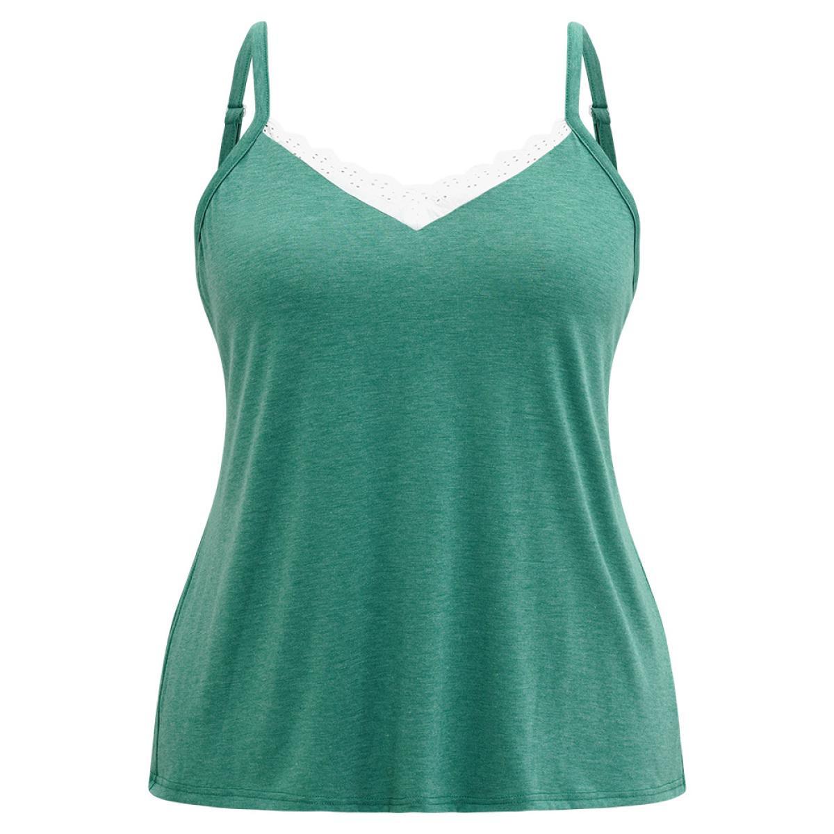 Plus Size Plain Guipure Lace Sleep Cami Top Women Emerald Elegant Plain Patchwork Spaghetti Strap Loungewear BloomChic 26/4X Product Image