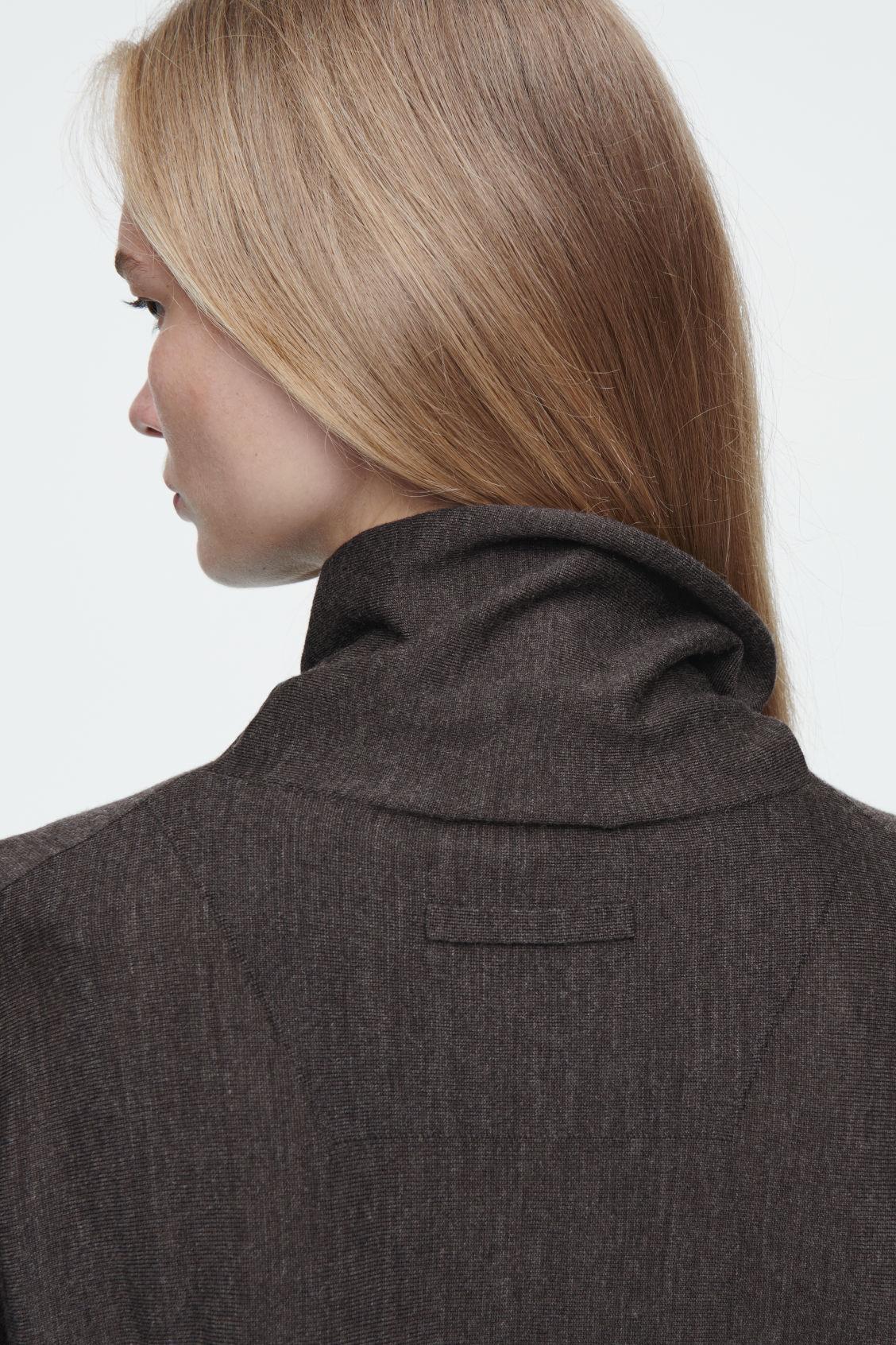 THE FUNNEL-NECK MERINO WOOL SWEATER Product Image