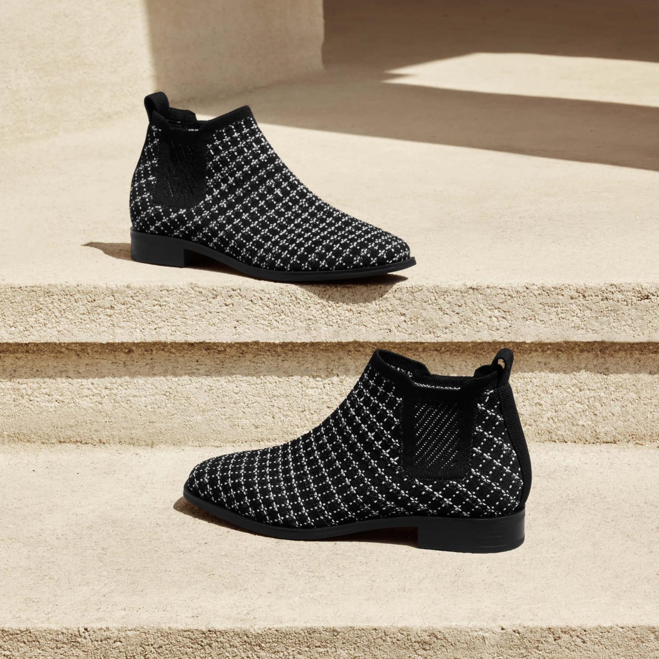 Square-Toe Water-Repellent Ankle Boots (Ryan Pro) Product Image