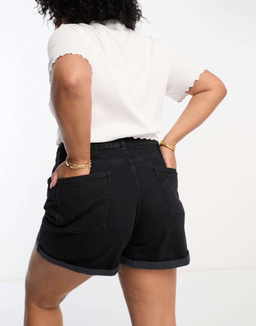 ASOS DESIGN Curve denim comfort mom short in washed black Product Image