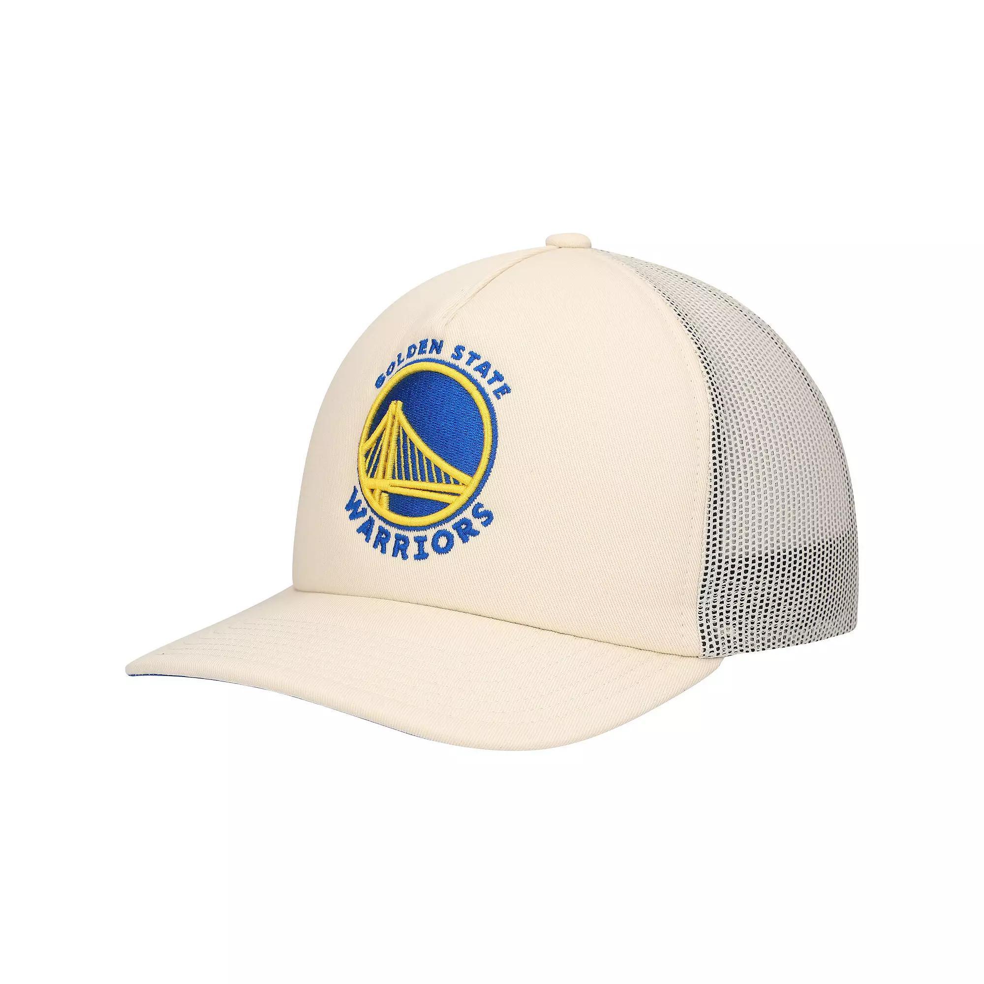 Men's Mitchell & Ness Cream Golden State Warriors Trucker Adjustable Hat, Beige Product Image