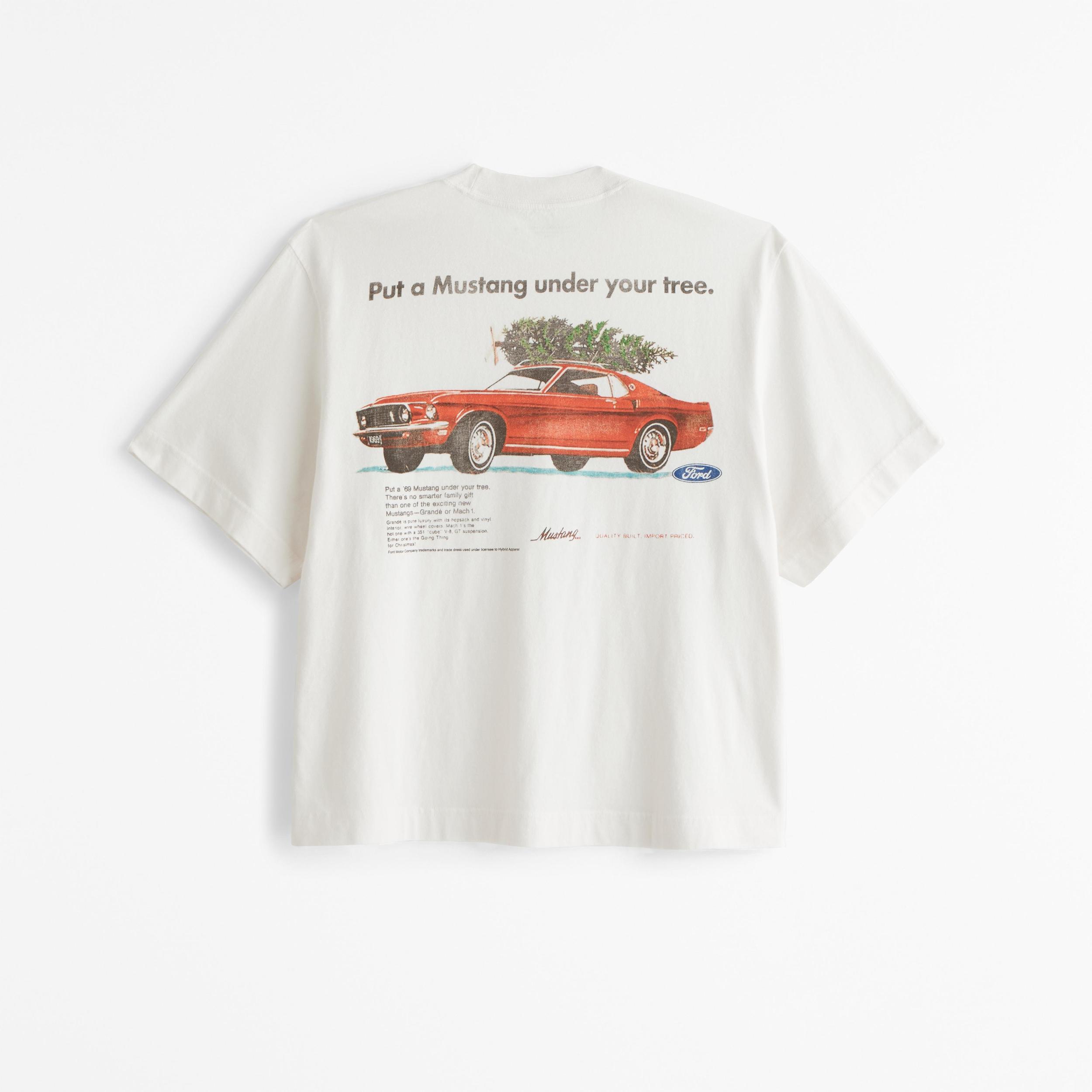 Cropped Mustang Graphic Tee Product Image