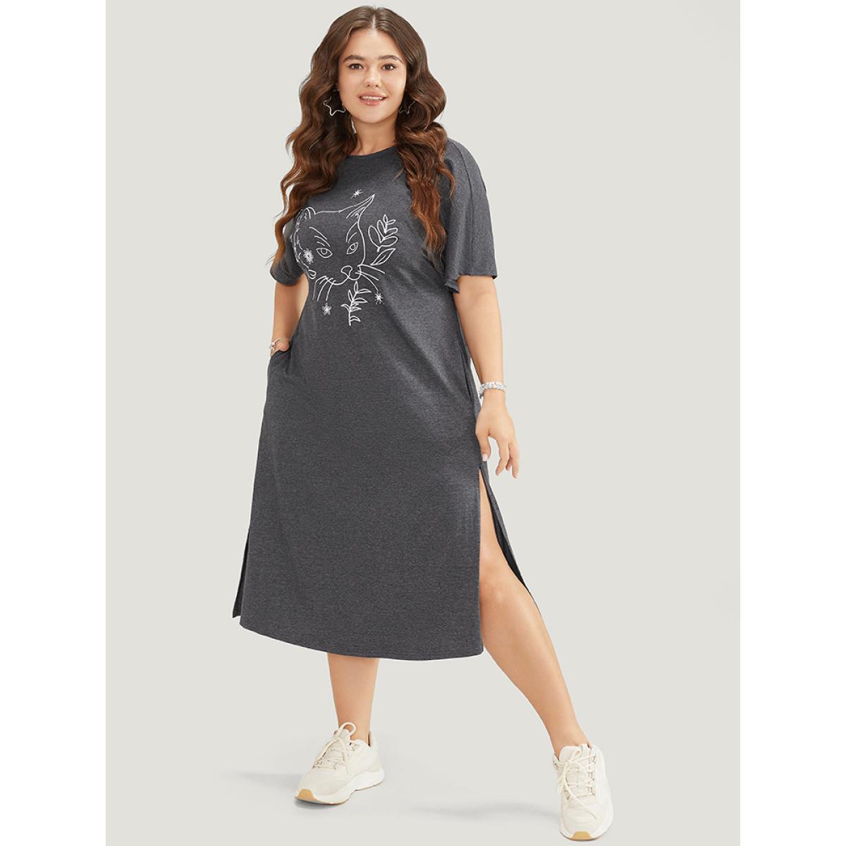 Plus Size Cat Print Split Hem Pocket Dolman Sleeve Tee Dress DimGray Women Casual Plain Curvy Midi Dress BloomChic 26/4X Product Image