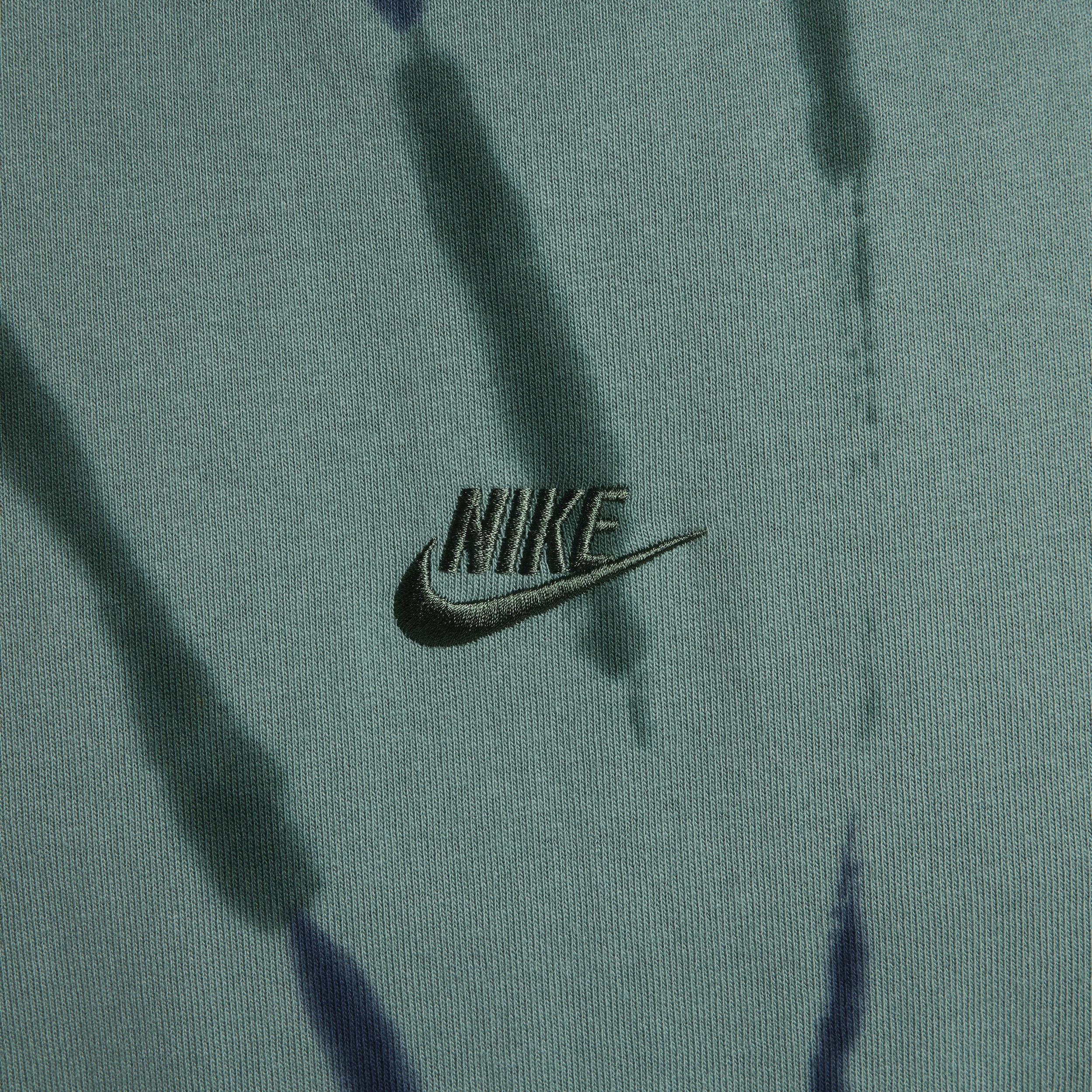 Nike Sportswear Premium Essentials Men's Max90 T-Shirt Product Image
