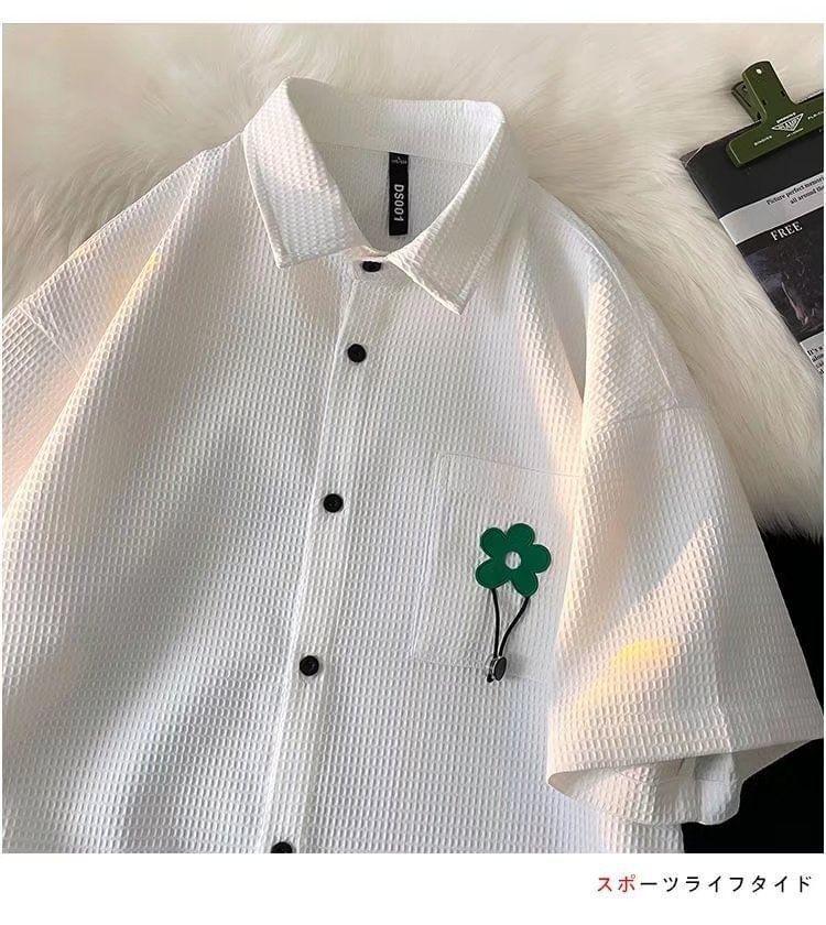 Elbow-Sleeve Floral Applique Waffle Button-Up Shirt Product Image