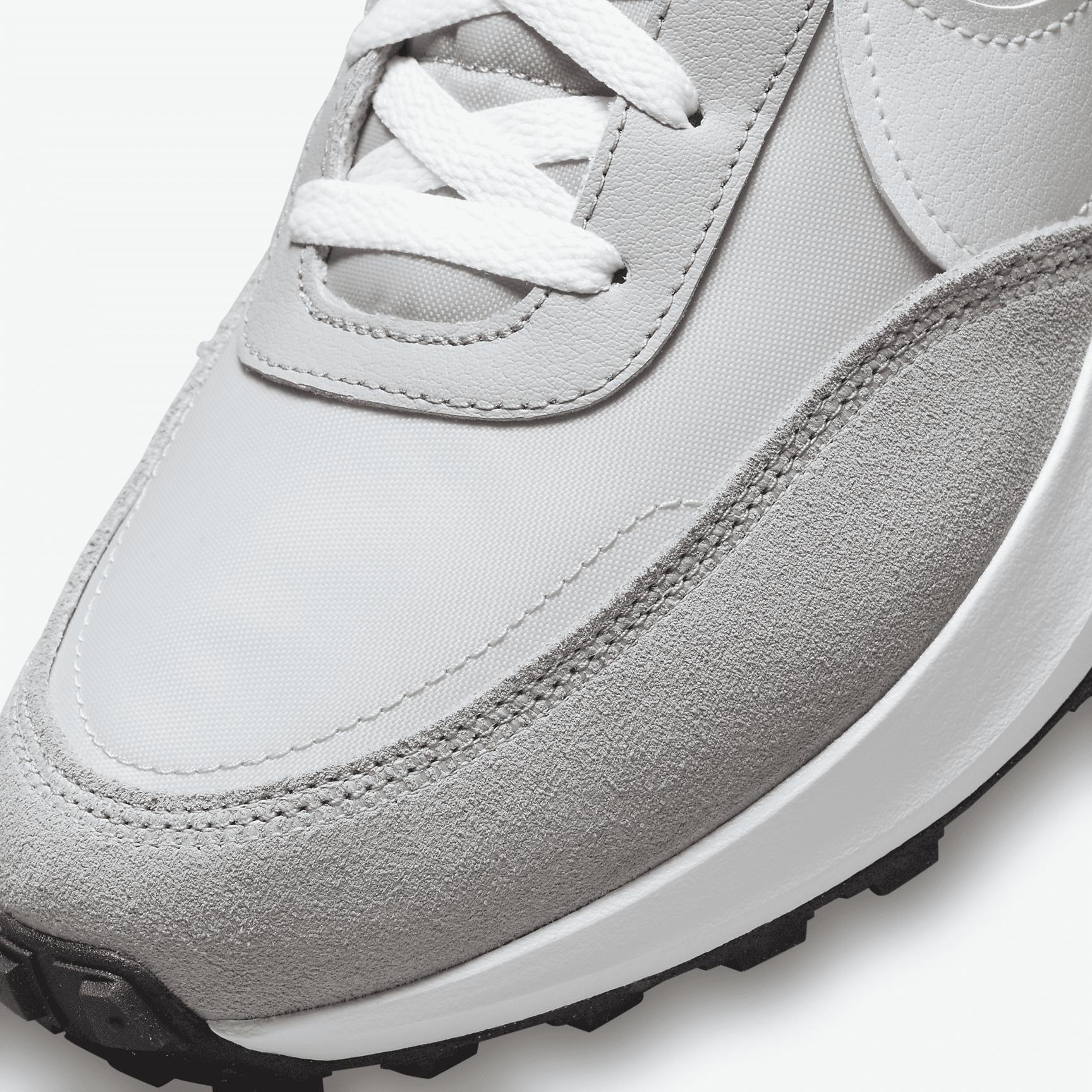 Nike Waffle Debut Men's Shoes Product Image
