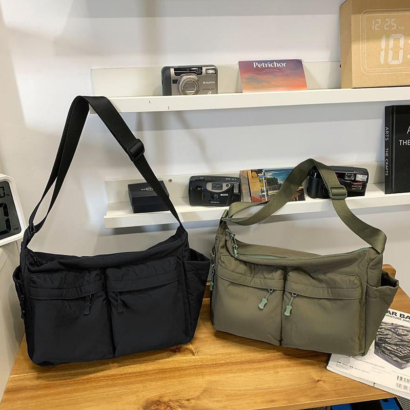 Plain Nylon Messenger Bag Product Image
