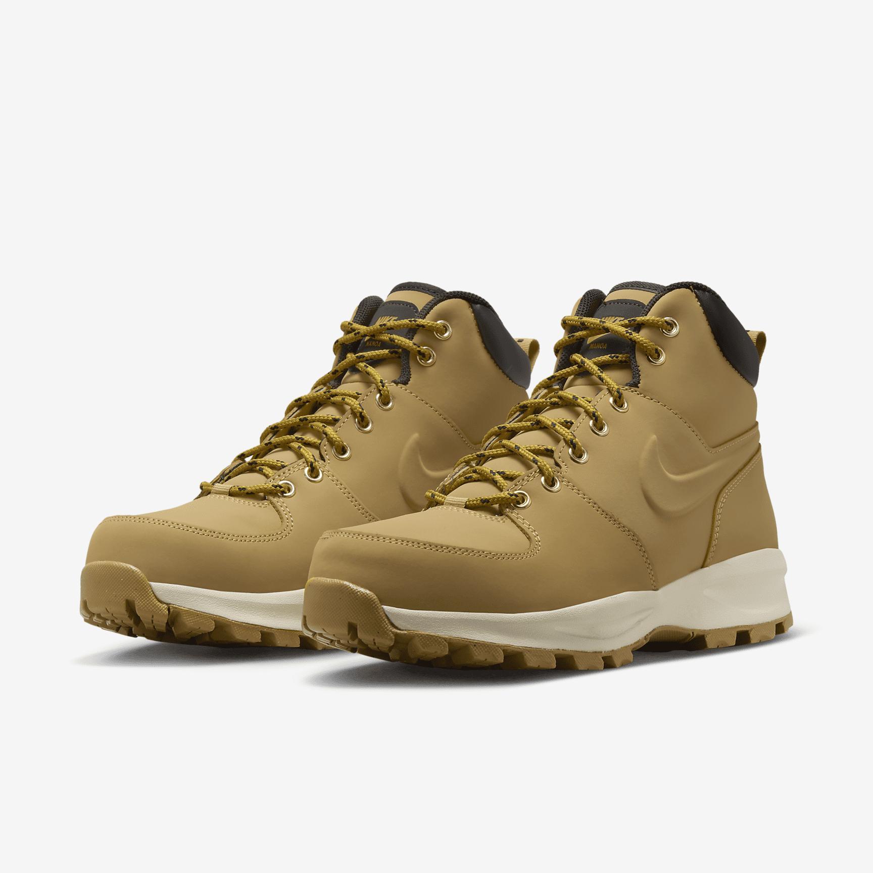 Nike Men's Manoa Leather Boots Product Image