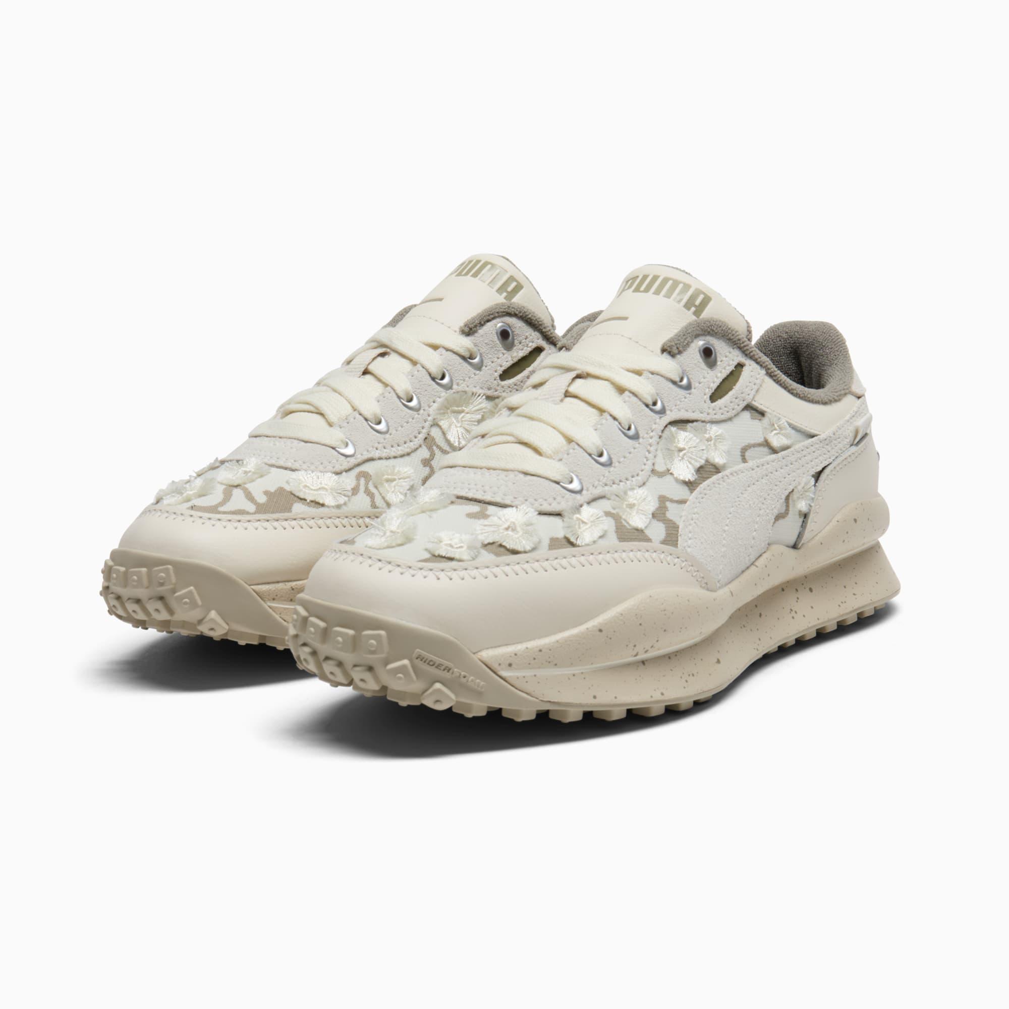 Style Rider Trim Women's Sneakers Product Image