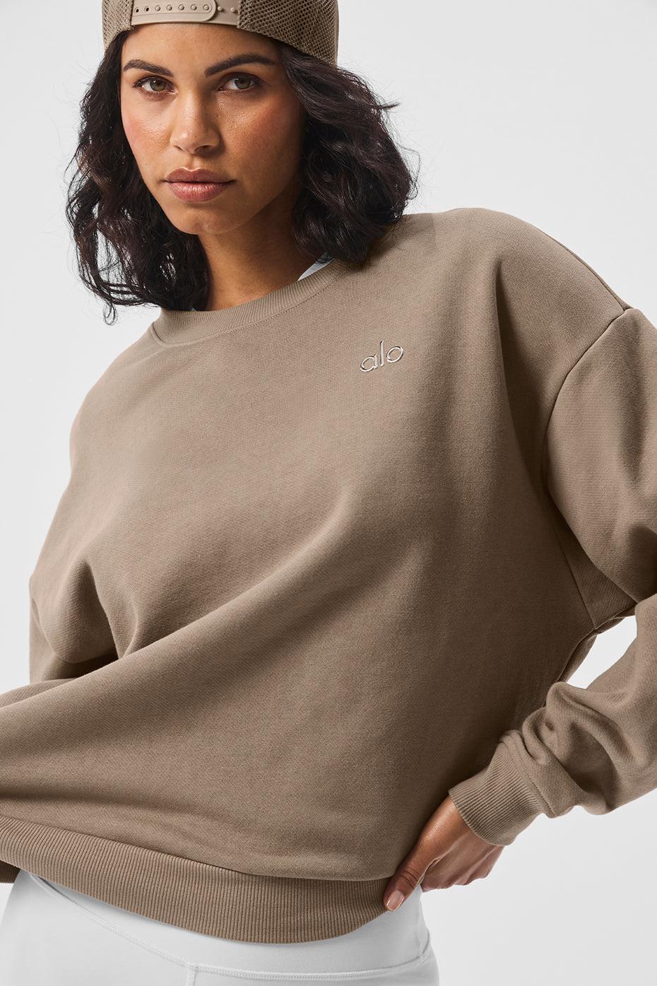 Accolade Crew Neck Pullover - Gravel Product Image