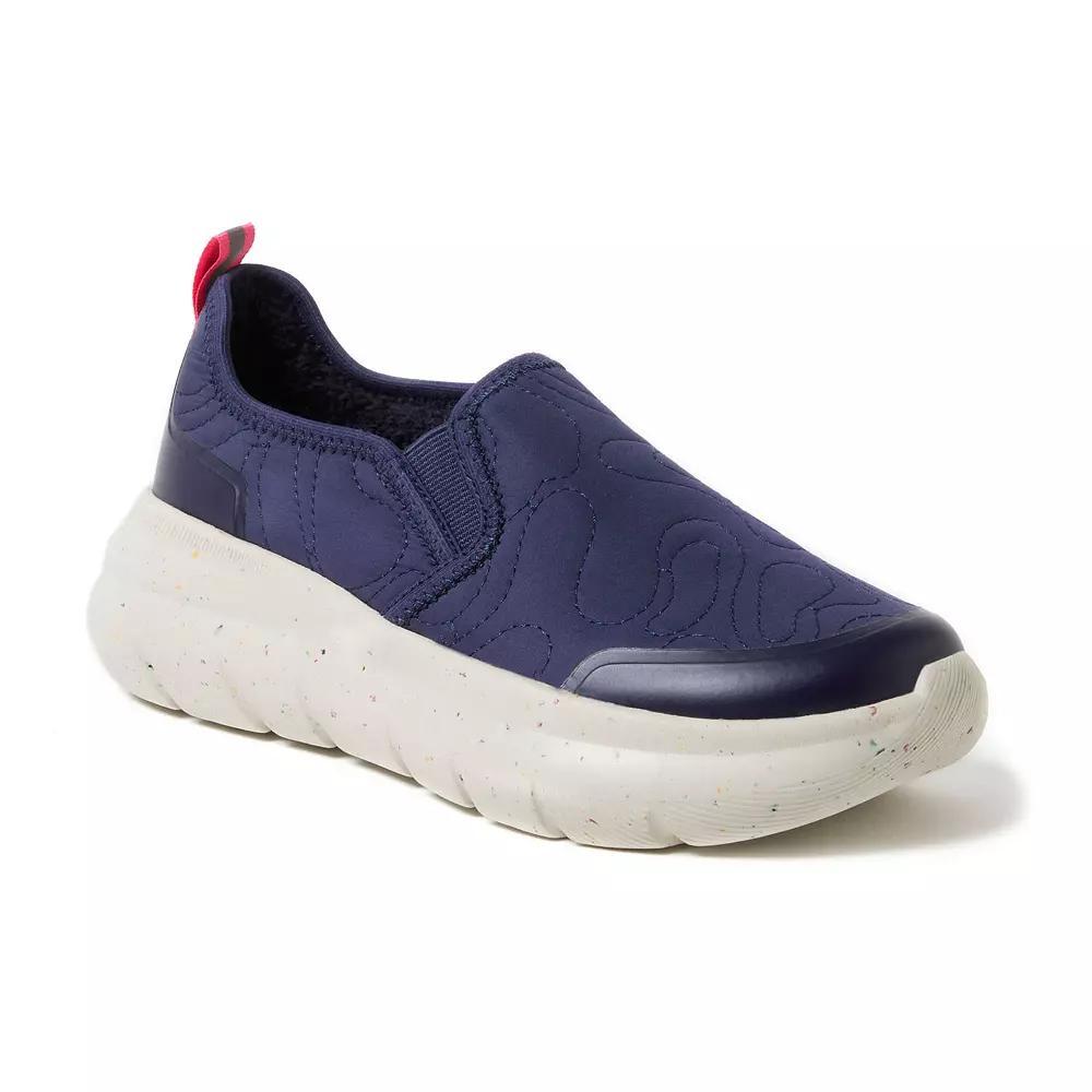 Dearfoams Crimson Womens Slip-On Shoes Product Image