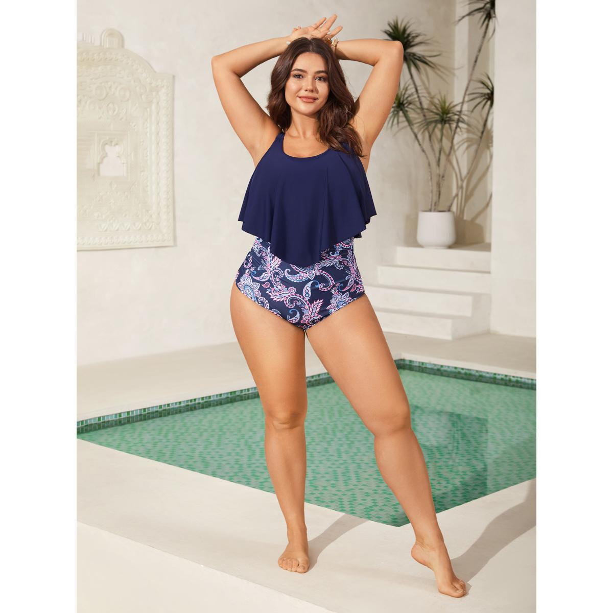 Plus Size Paisley Print Ruched One-Piece Swimsuit Women's Swimwear Indigo Beach Gathered Curve Bathing Suits High stretch One Pieces BloomChic 26/4X Product Image