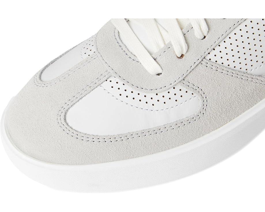Grand Crosscourt Modern Perf Sn Product Image