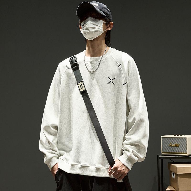 Crew Neck Embroidered Sweatshirt Product Image