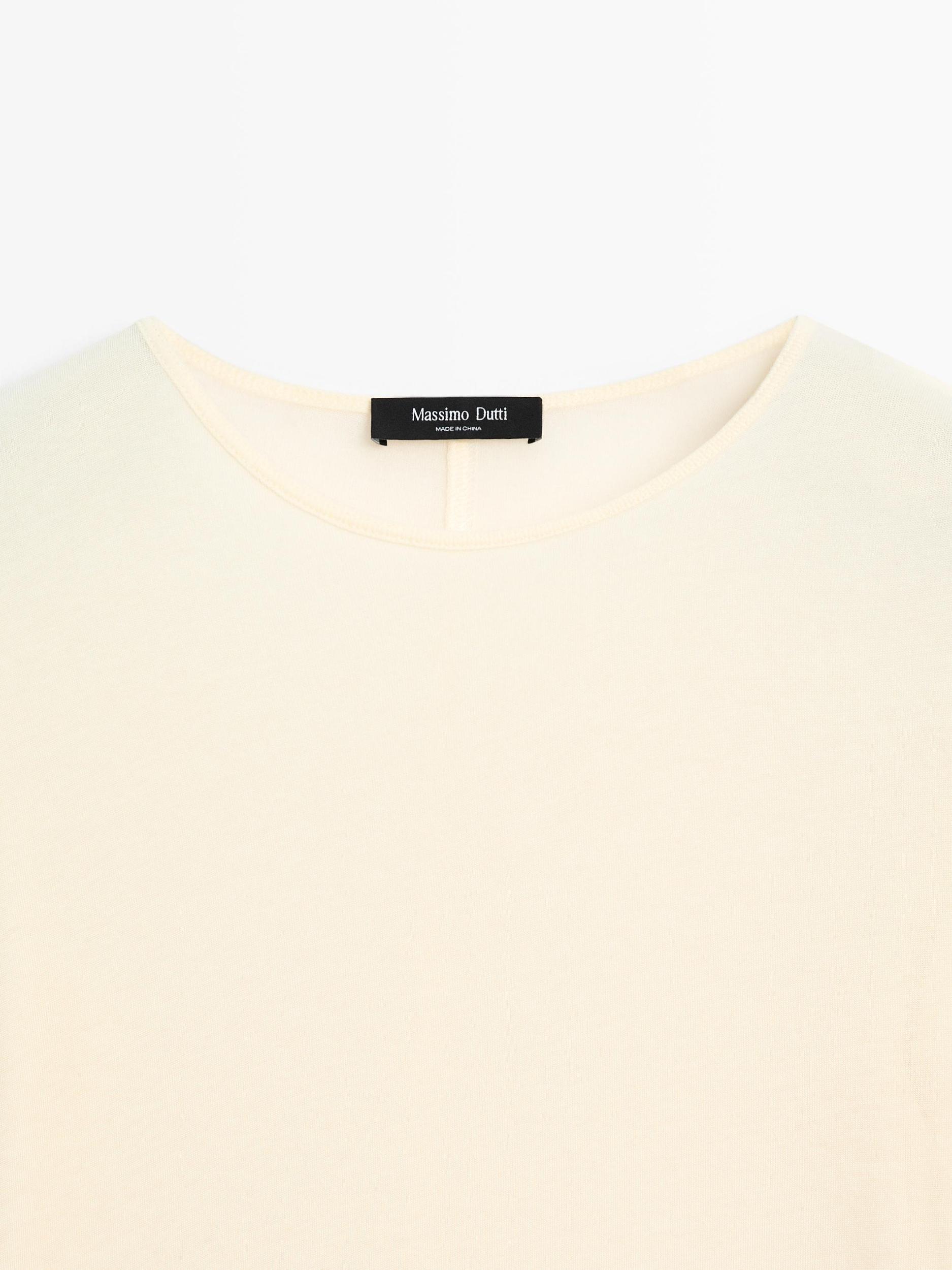 Lightweight long sleeve T-shirt Product Image