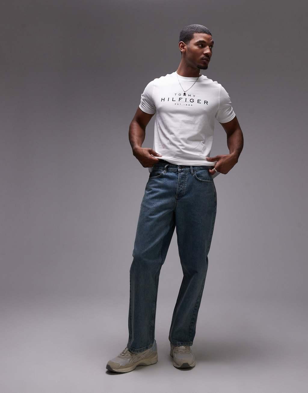 Tommy Hilfiger Large Logo T-Shirt in White Product Image