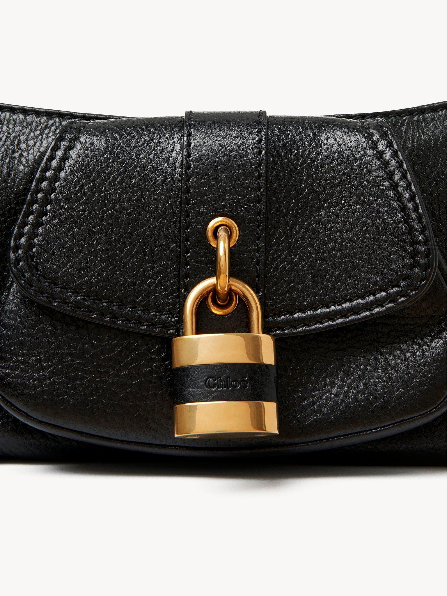 The 99 shoulder bag in grained leather Product Image